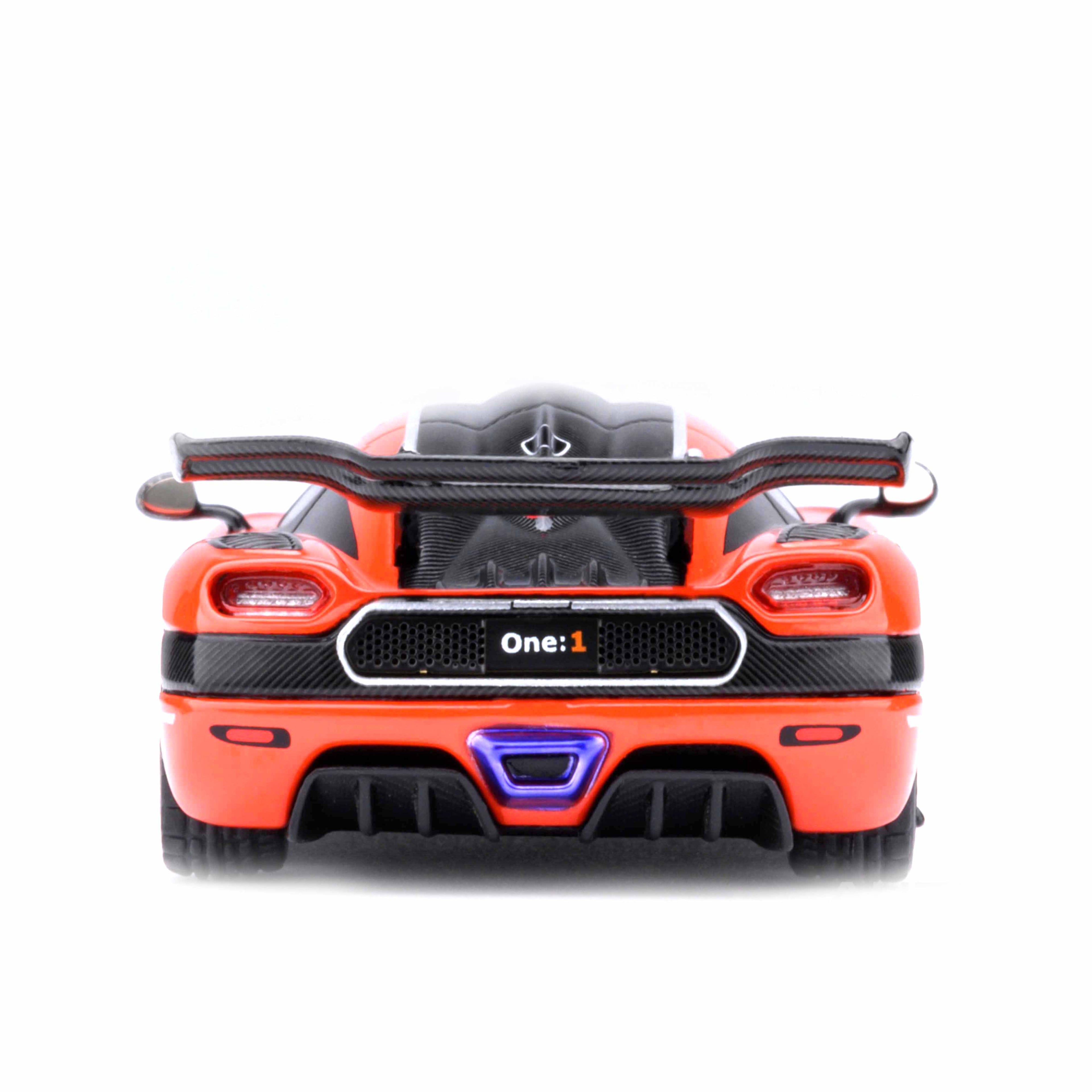 Koenigsegg One : 1 Lava orange/Carbon fiber/Silver stripes  1:64