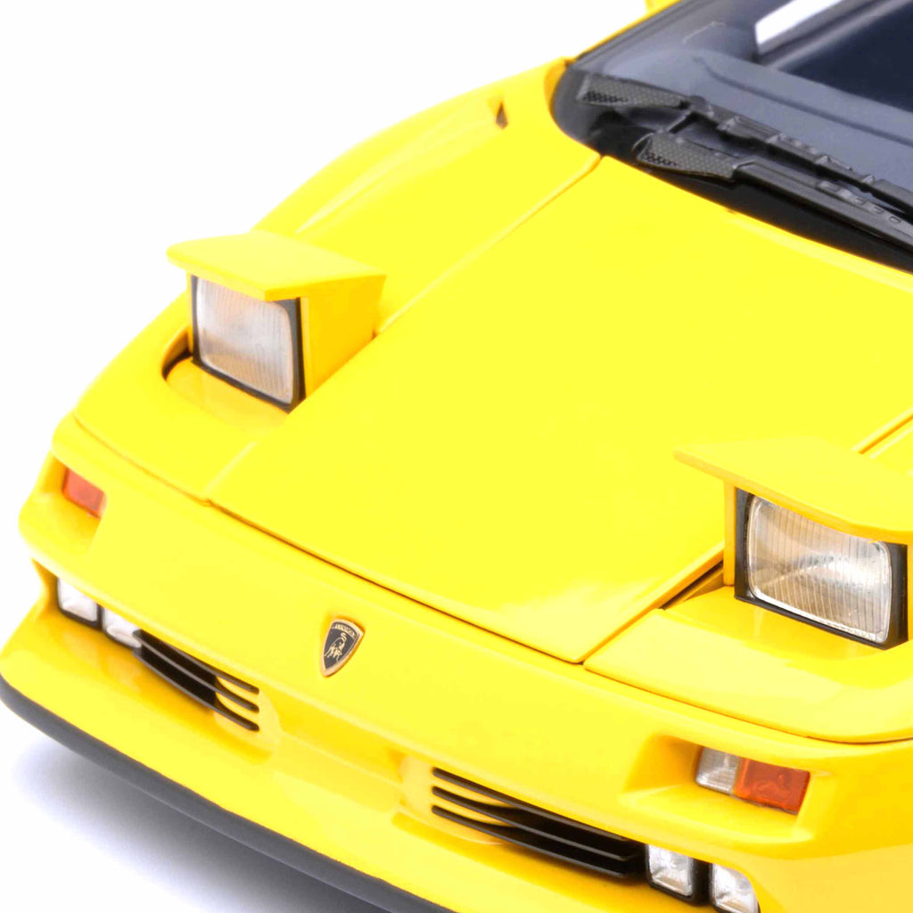 Lamborghini Diablo SE JOTA Superfly Yellow 1995 1:18