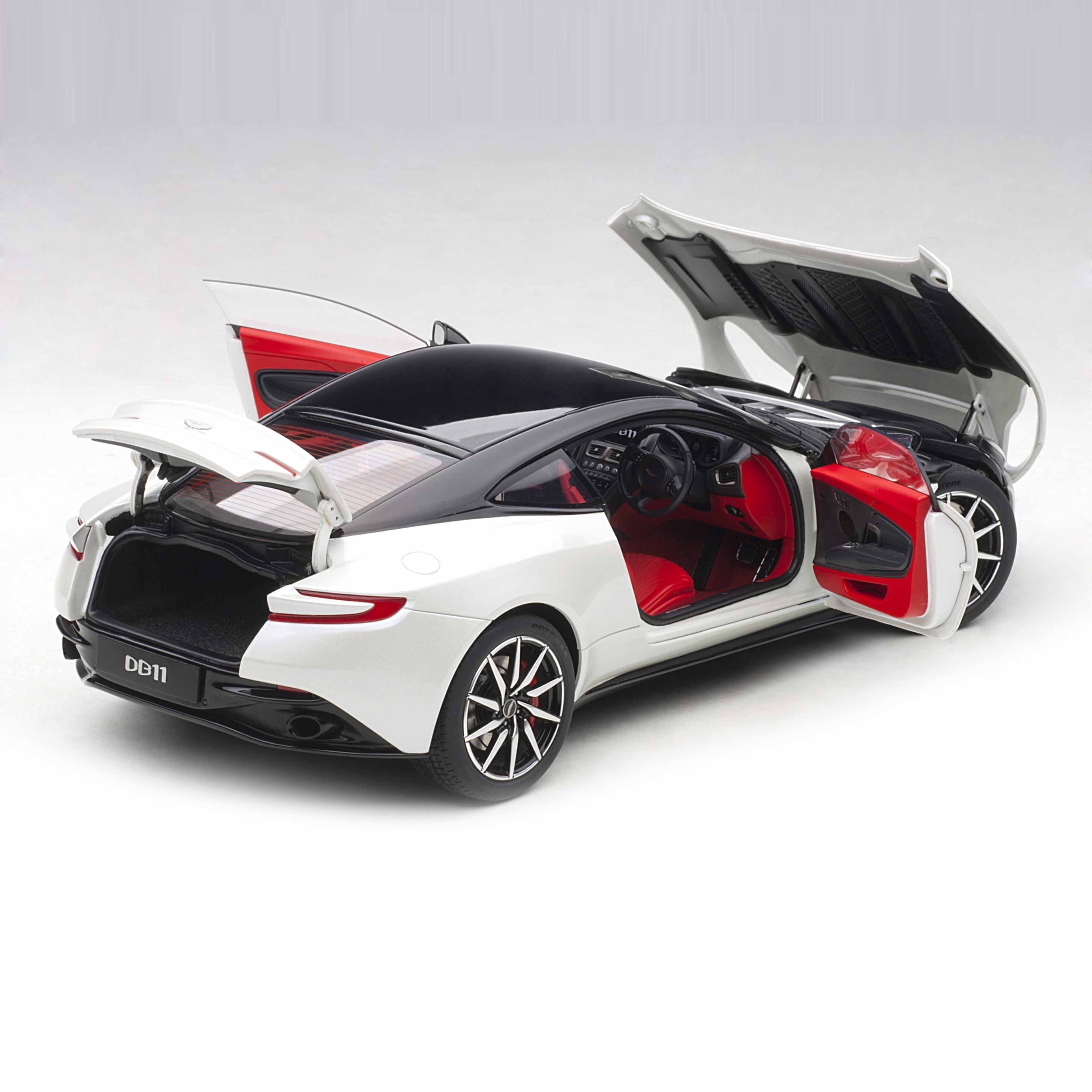 Aston Martin DB11 Morning Frost White 1:18