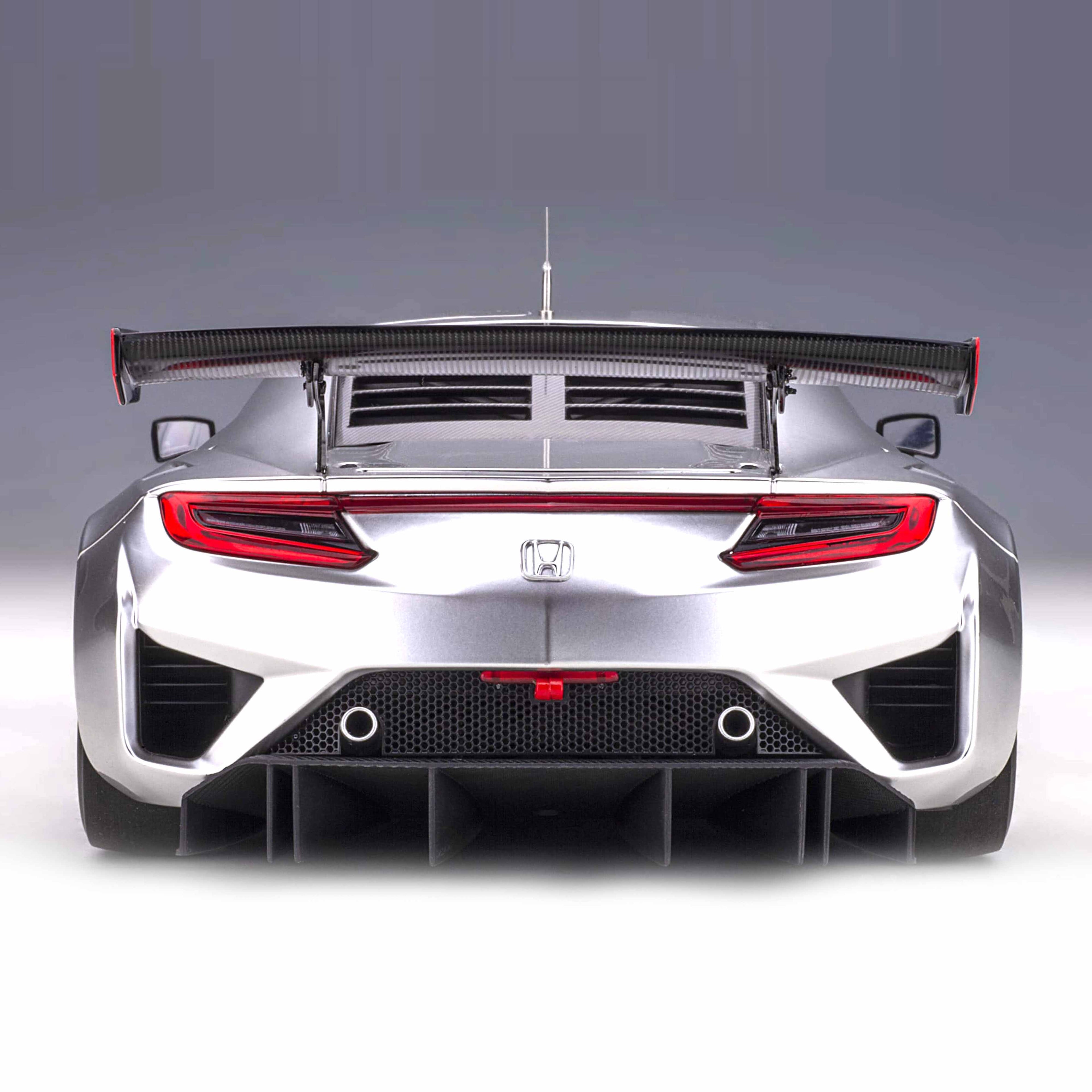 Honda NSX GT3 2018 Silver 1:18
