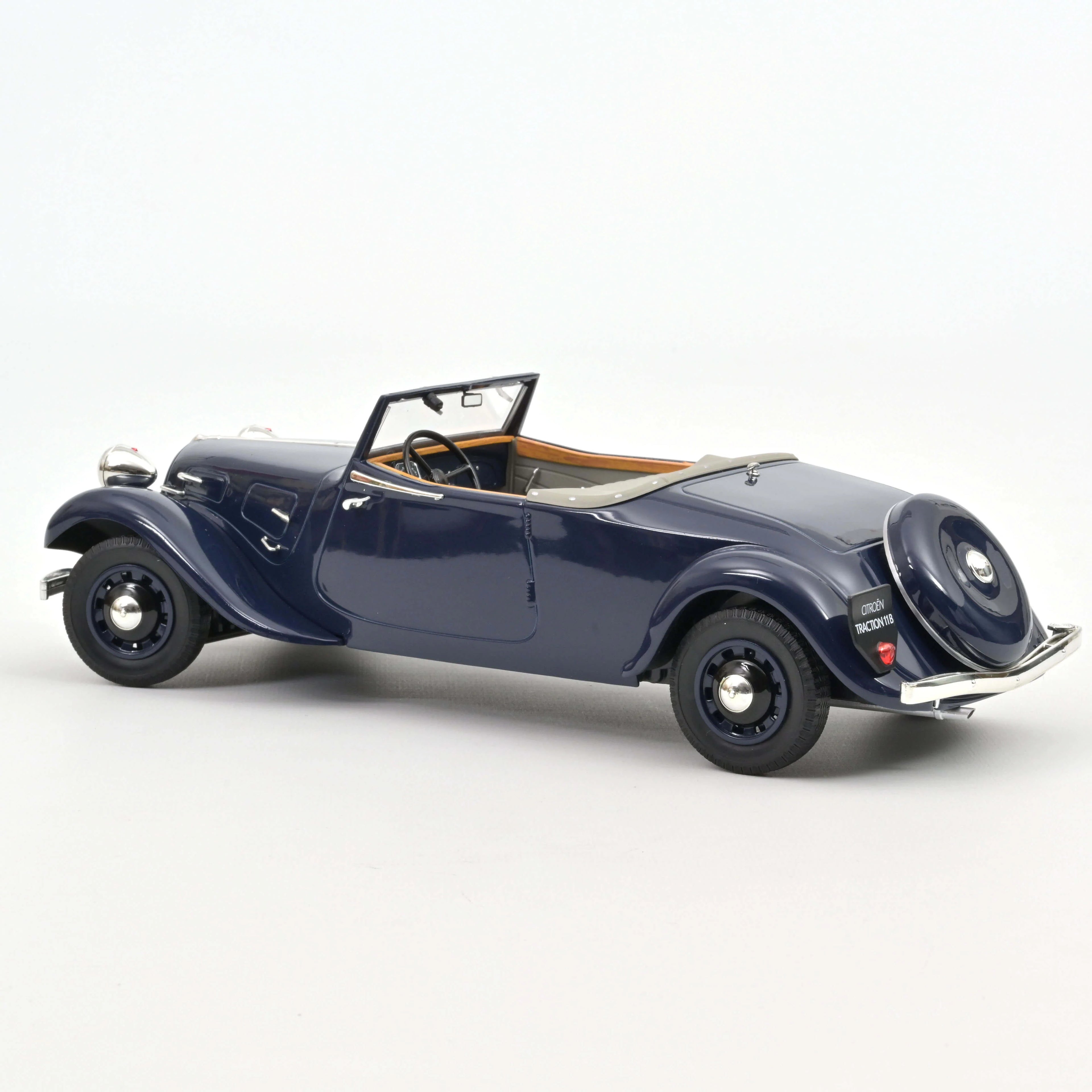 Citroën Traction Cabriolet 1938 Dunkelblau 1:18