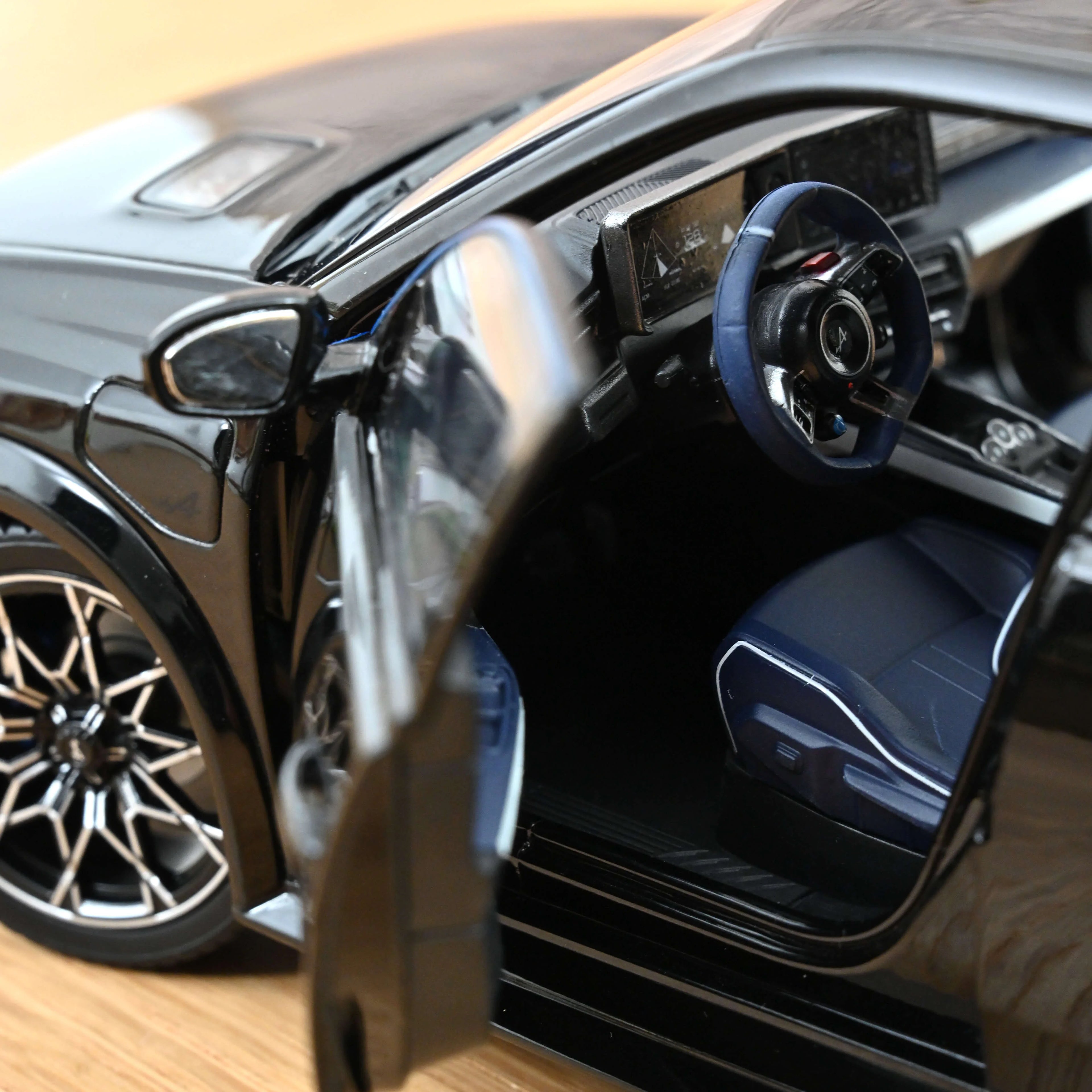 Alpine A290 GTS 2025 Deep Black 1:18 - 300pcs
