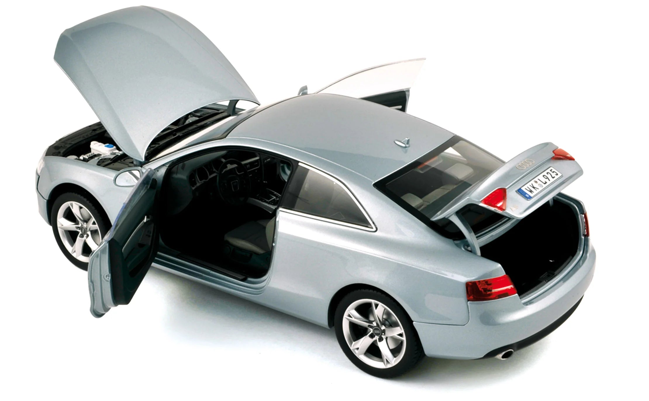 Audi A5 Coupe 2007 Monzasilver 1:18
