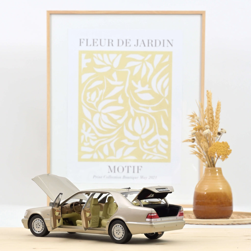 Mercedes-Benz S600 1997 Silver 1:18