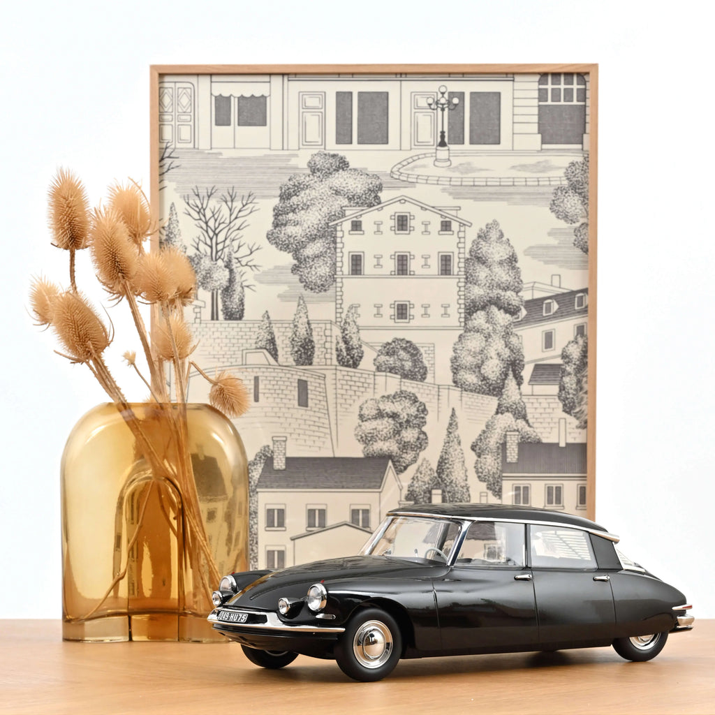 Citroën DS 19 1962 Schwarz De Gaulle 1:12 - 250 Stk.