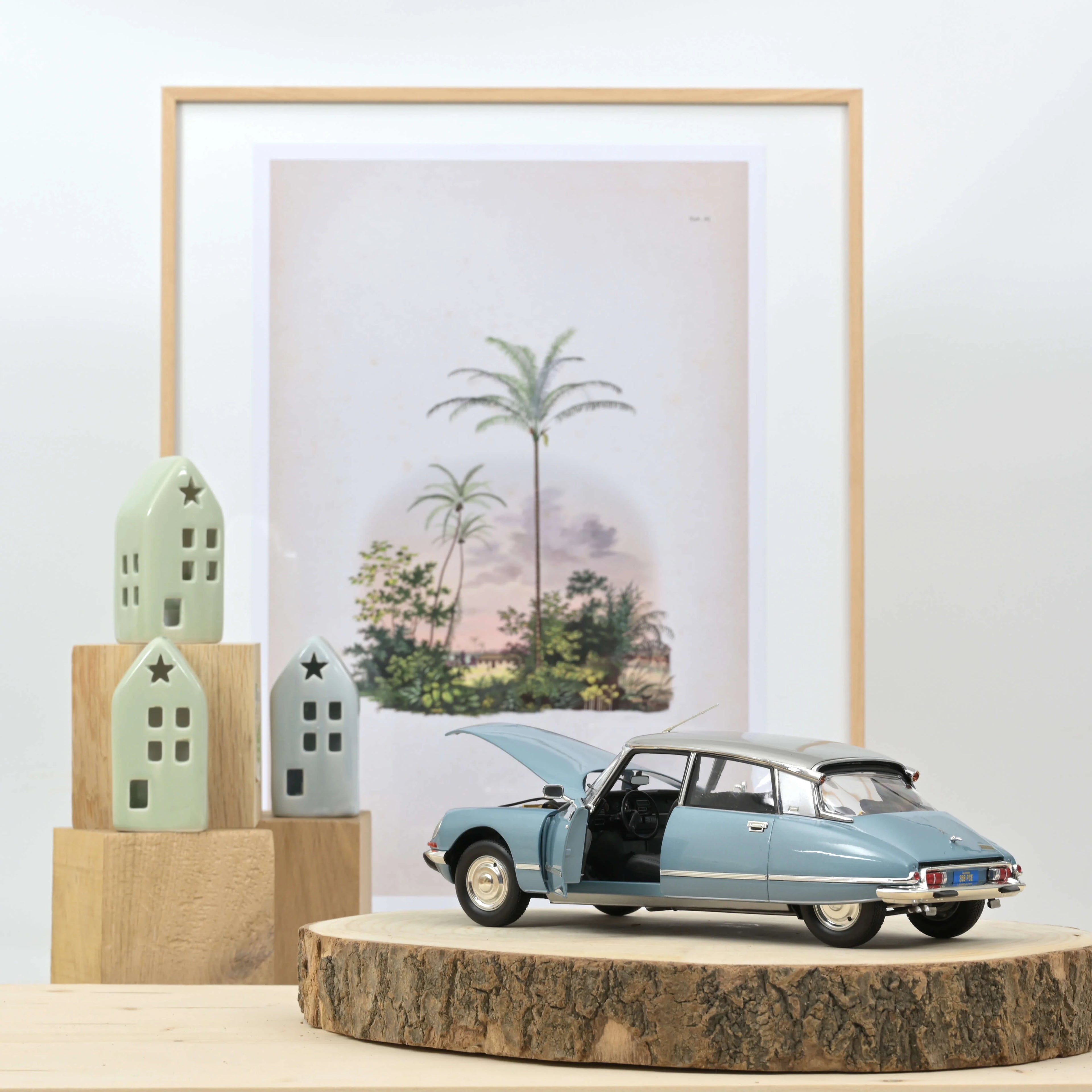 Citroën DS 23 Pallas 1973 Blue/Silver 1:18 - 400pcs