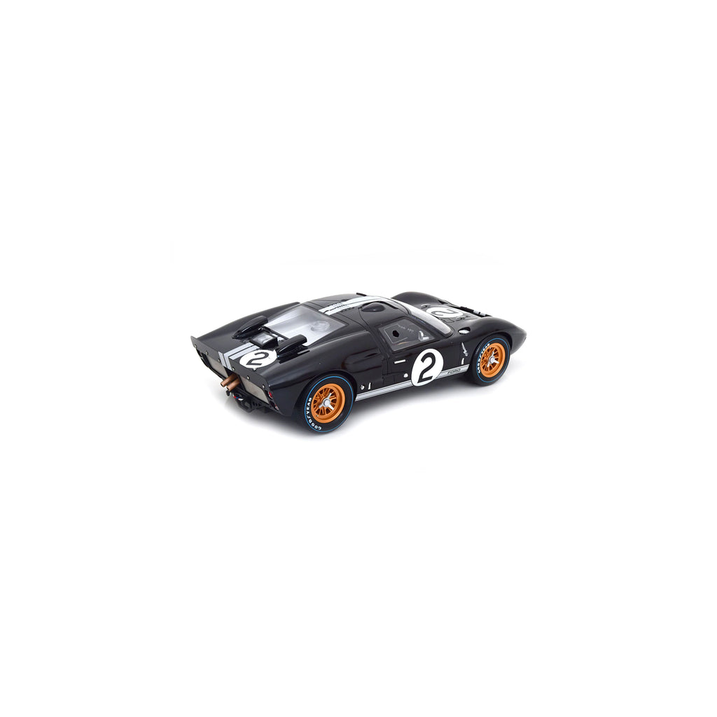Ford GT40 MKII Vainqueur 24h Le Mans McLaren/Amon 1966 1:43