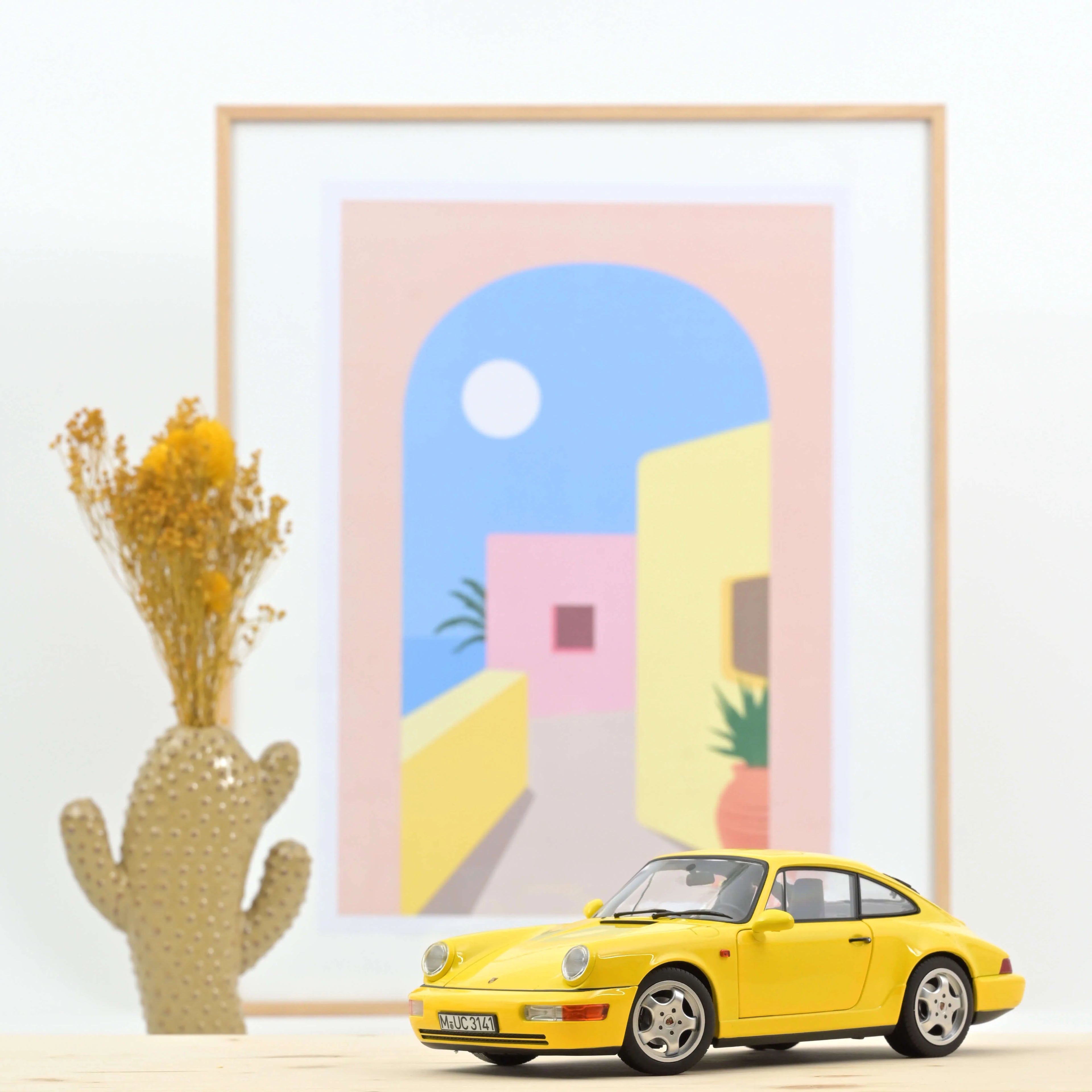 Porsche 911 Carrera 2 1992 Yellow 1:18