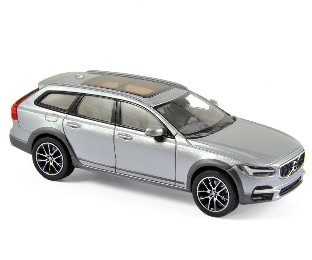 Volvo V90 Cross Country 2017 Argent brillant 1:43