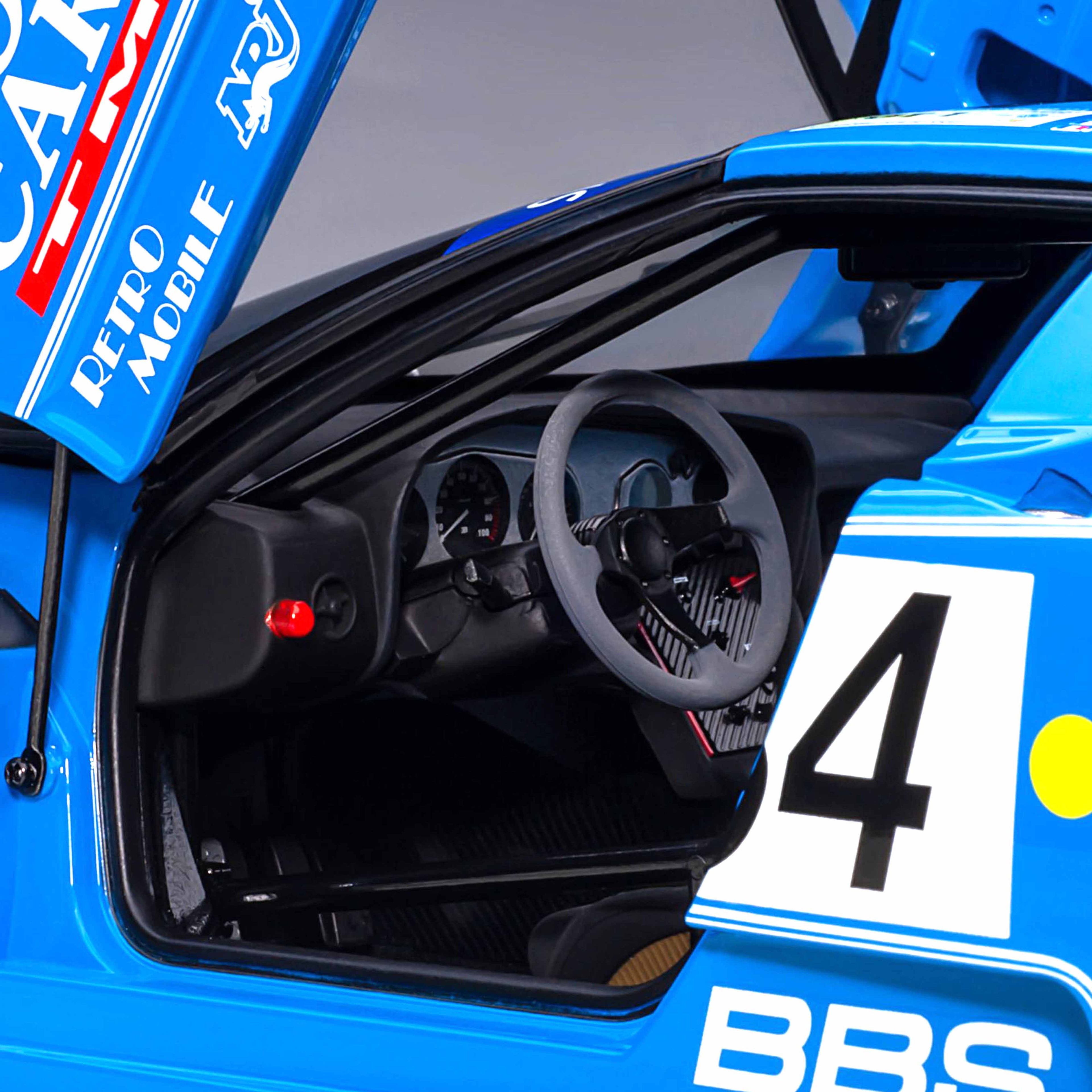 Bugatti EB110 LM 1994 N°34 1:18