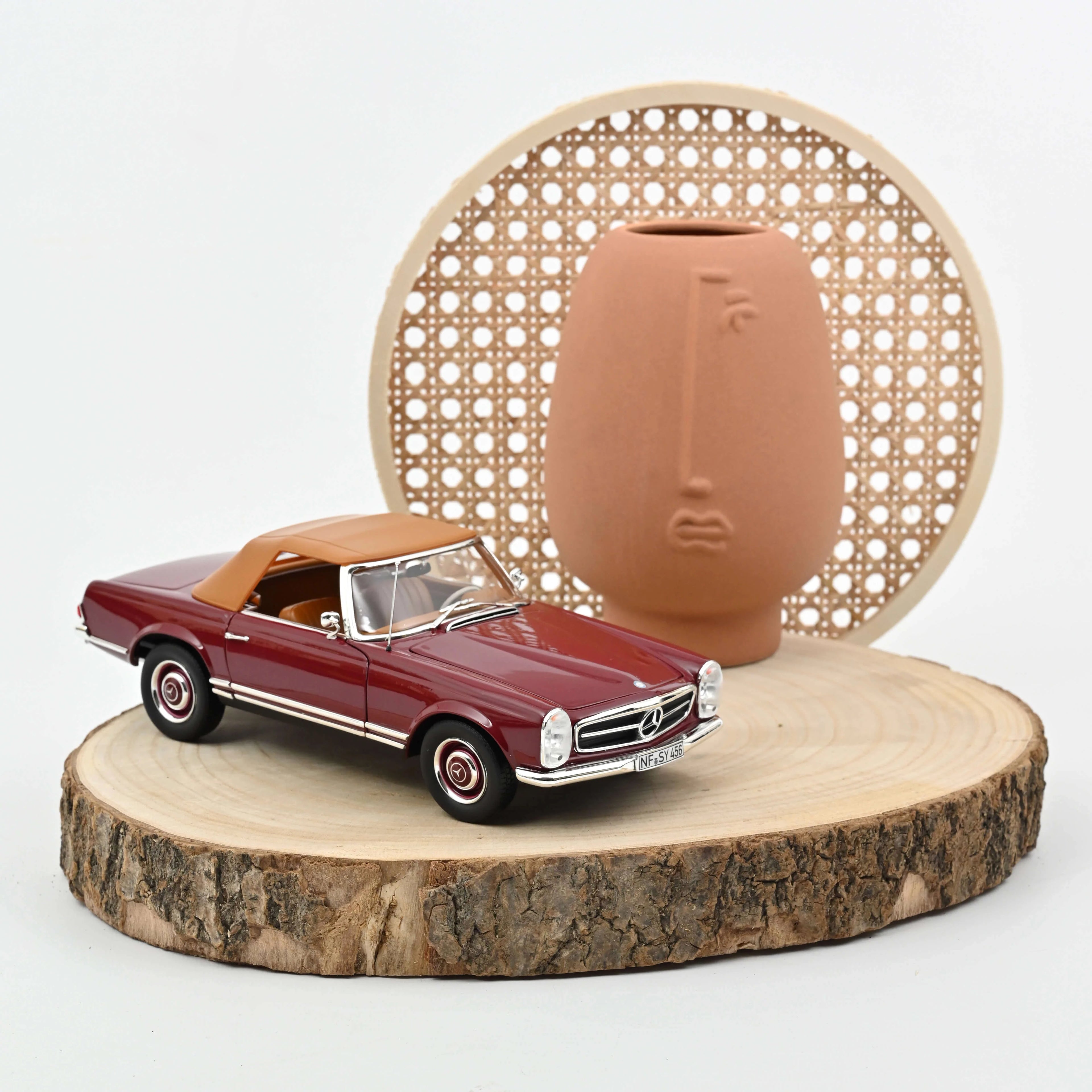 Mercedes-Benz 230 SL 1963 Dark Red 1:18