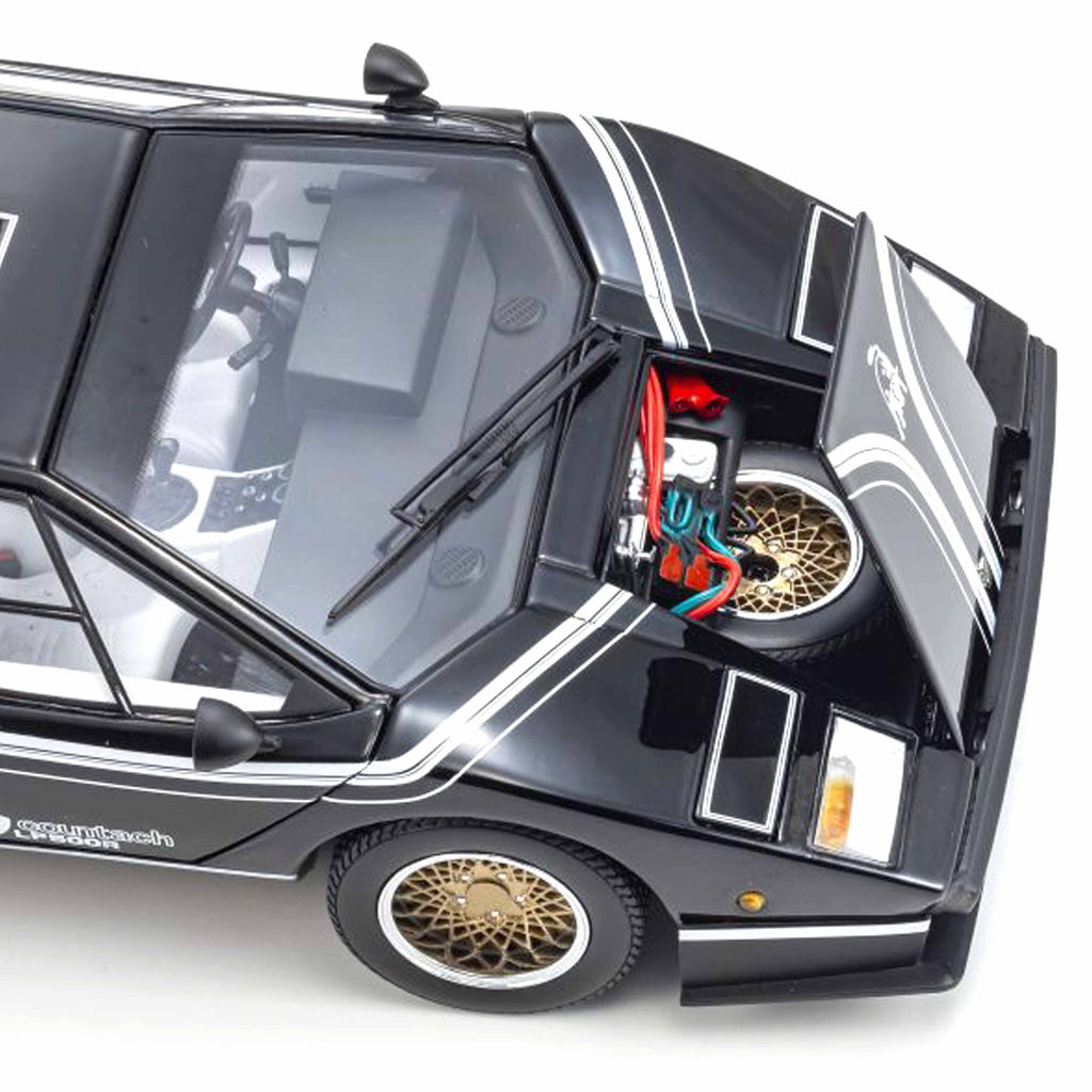 Lamborghini Countach LP5000 Black/White 1:18