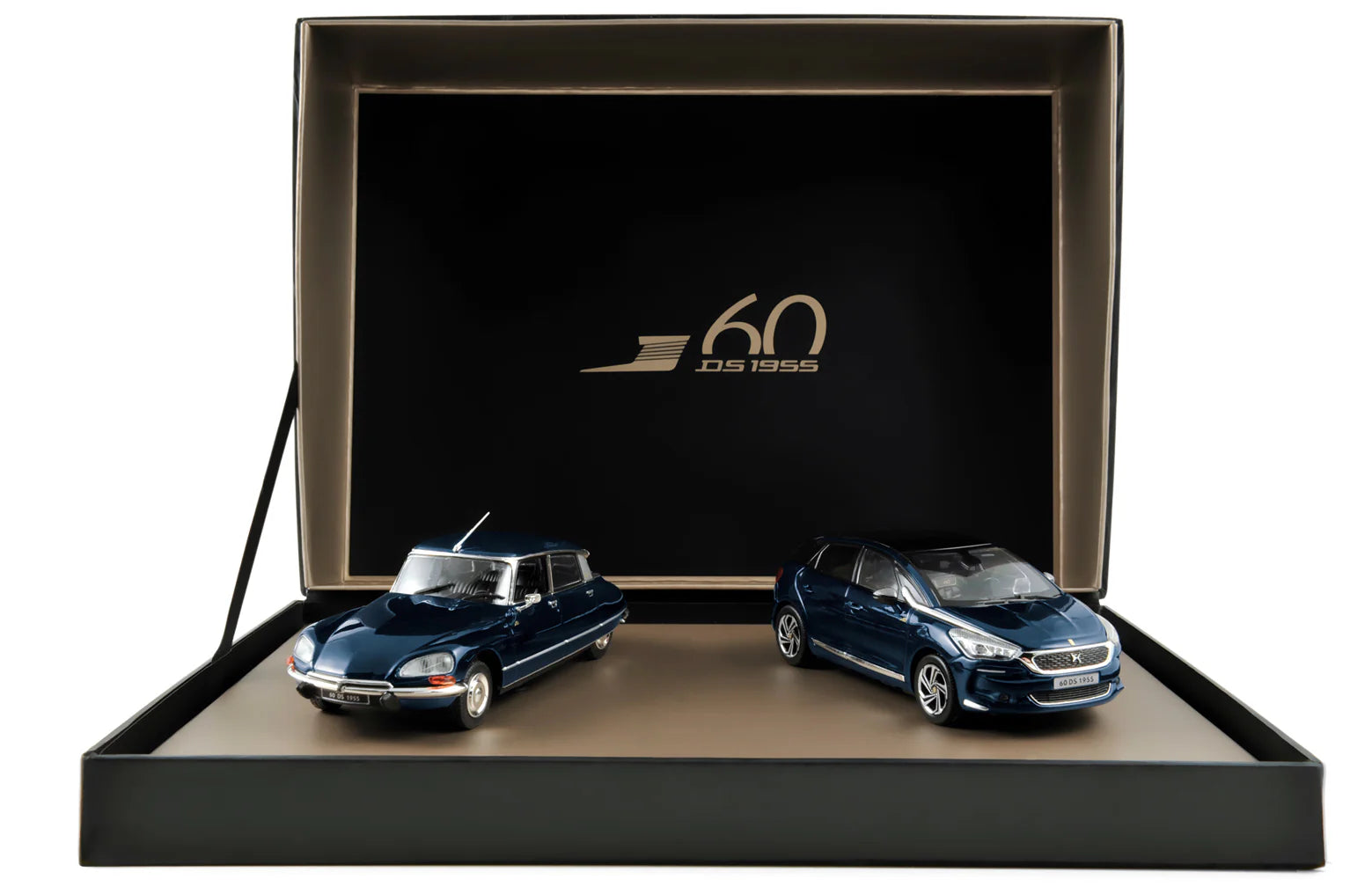 Gift Box Citroën 60 ans de la DS (2 modelcars) 2015 Blue 1:43