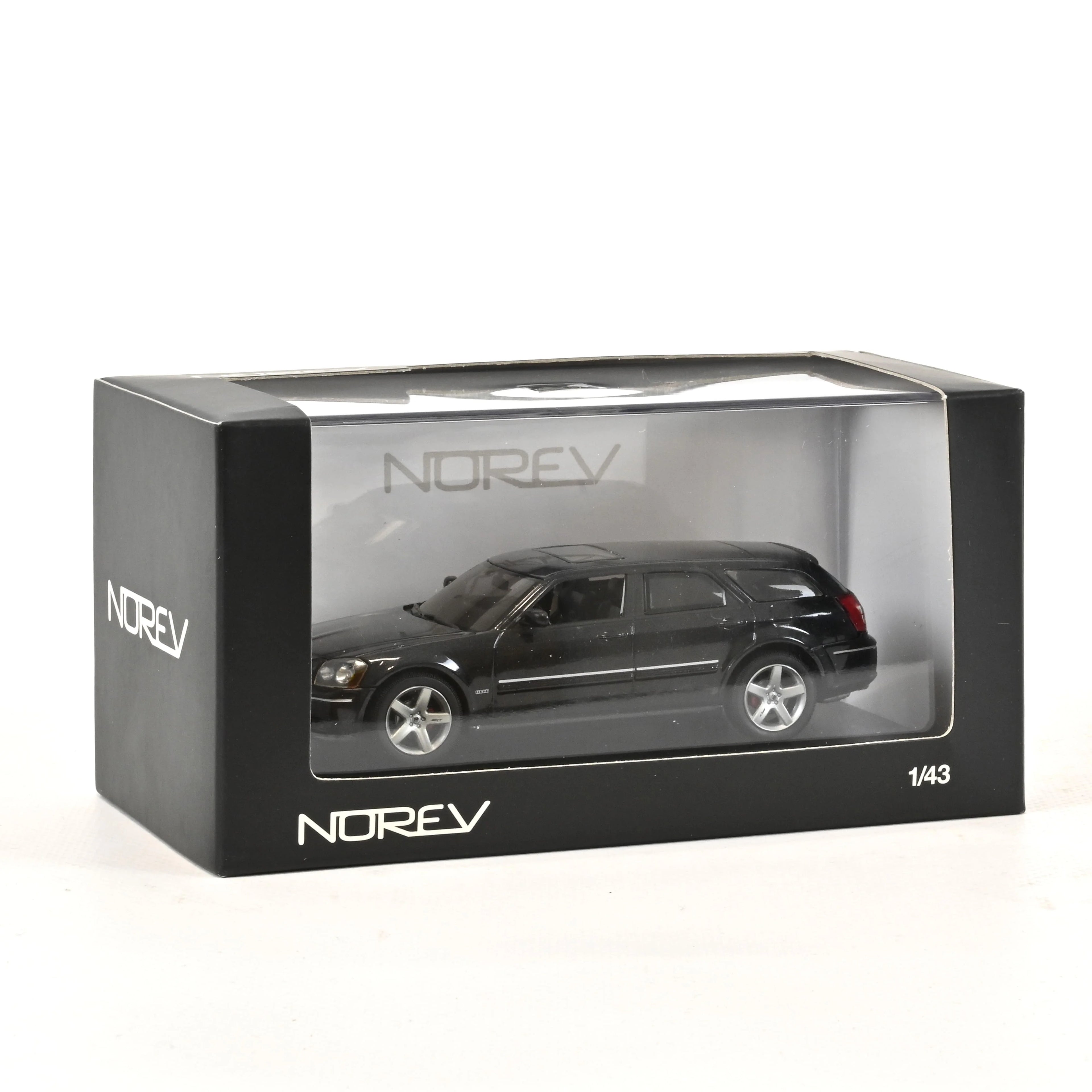 Dodge Magnum SRT8 2006 Brilliant Black 1:43