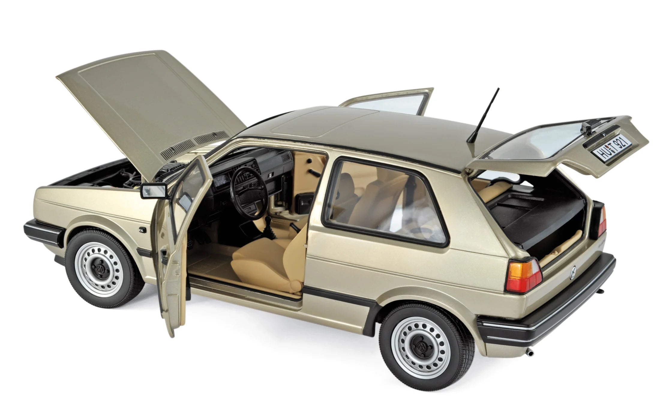 VW Golf CL 1988 Beige métallisé 1/18