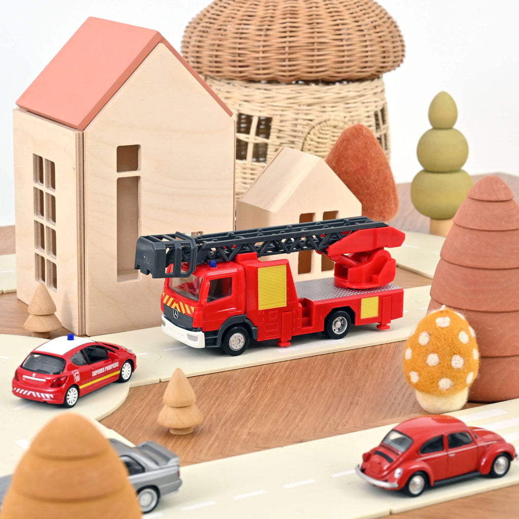 Camion de pompiers Mercedes-Benz Atego Plastigam 1:43
