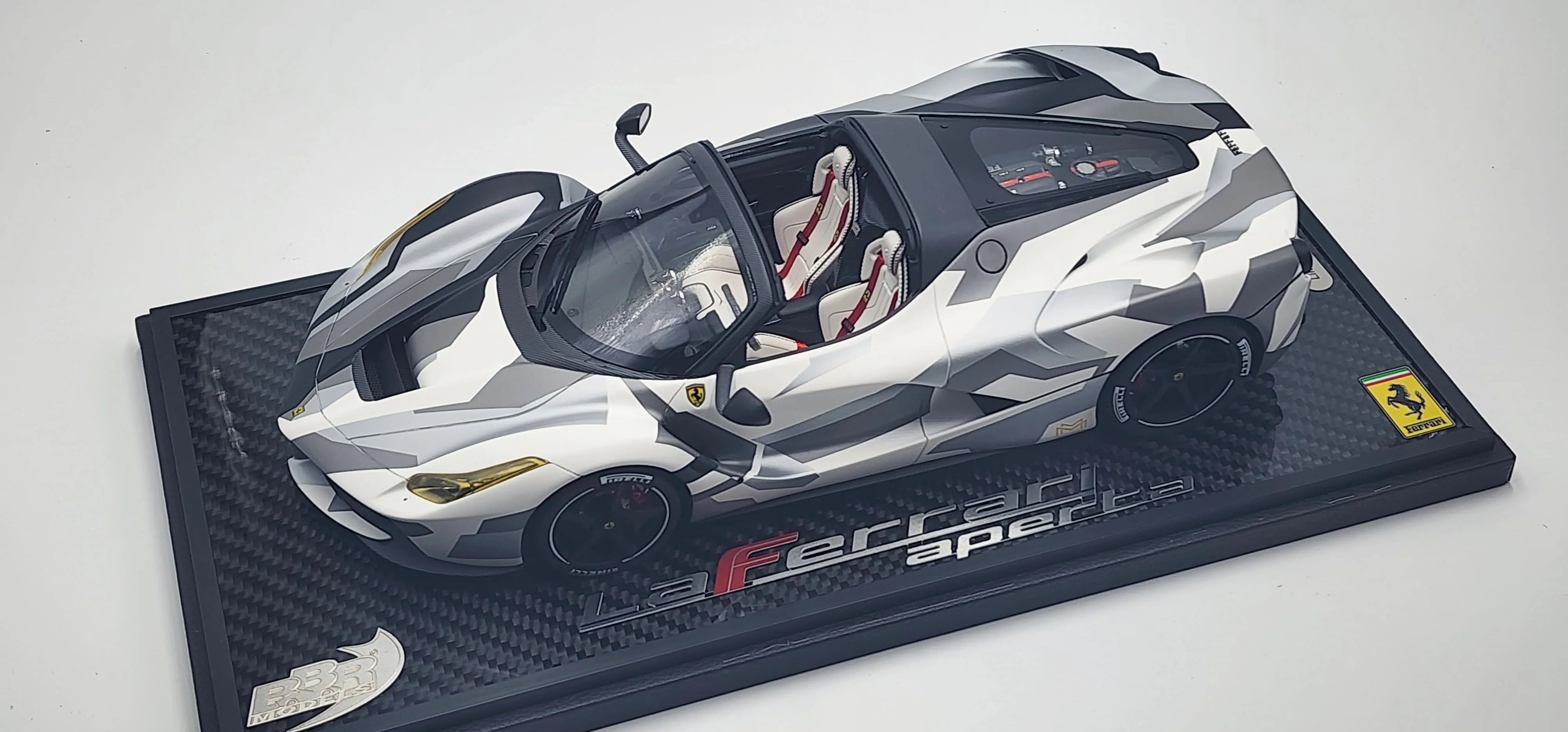 BBR Ferrari Laferrari Aperta Camouflage - Limited 40 pcs with Display Case