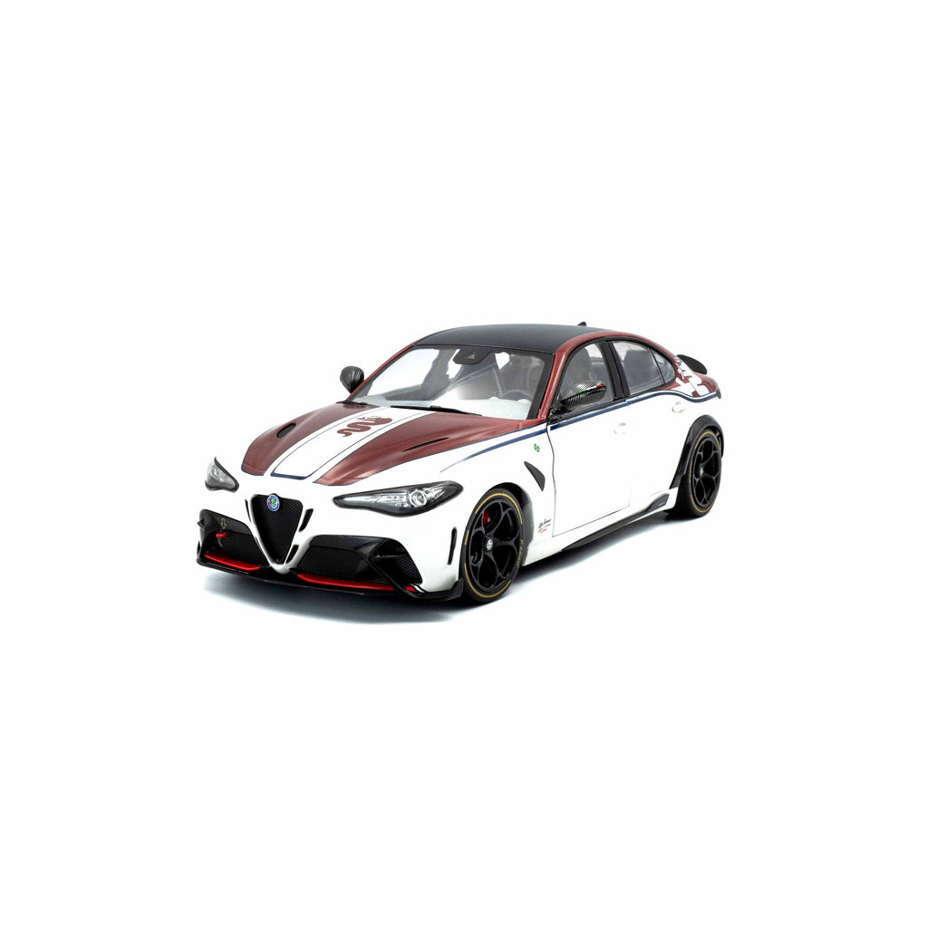 Alfa Romeo Giulia GTA-M Bianco I Rosso White 2023 1:18