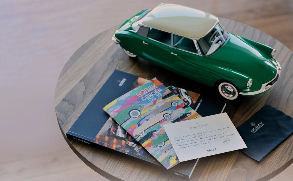 Citroën DS 19 1956 Green&Beige 1:12