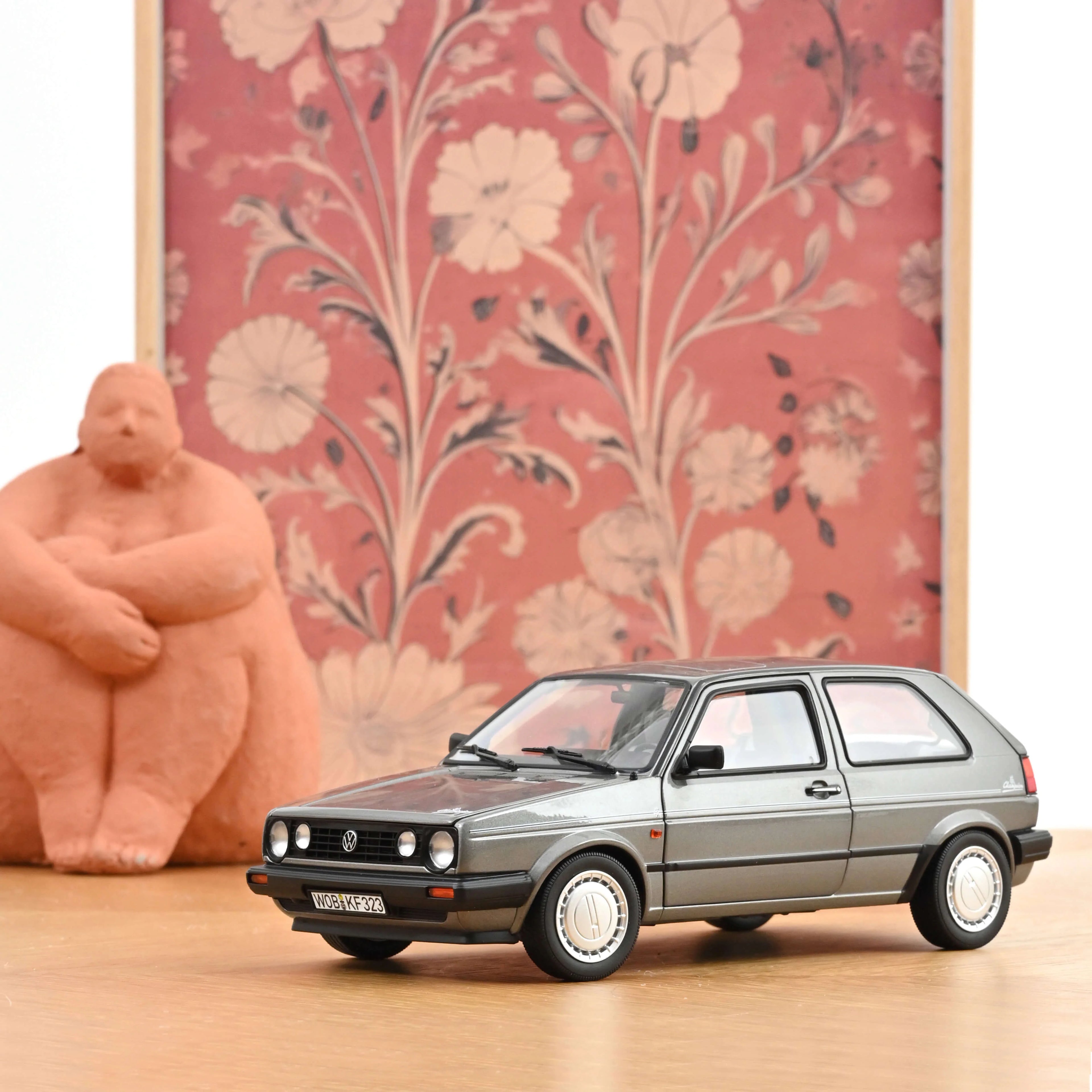 VW Golf Champion 1989 Grey metallic 1:18