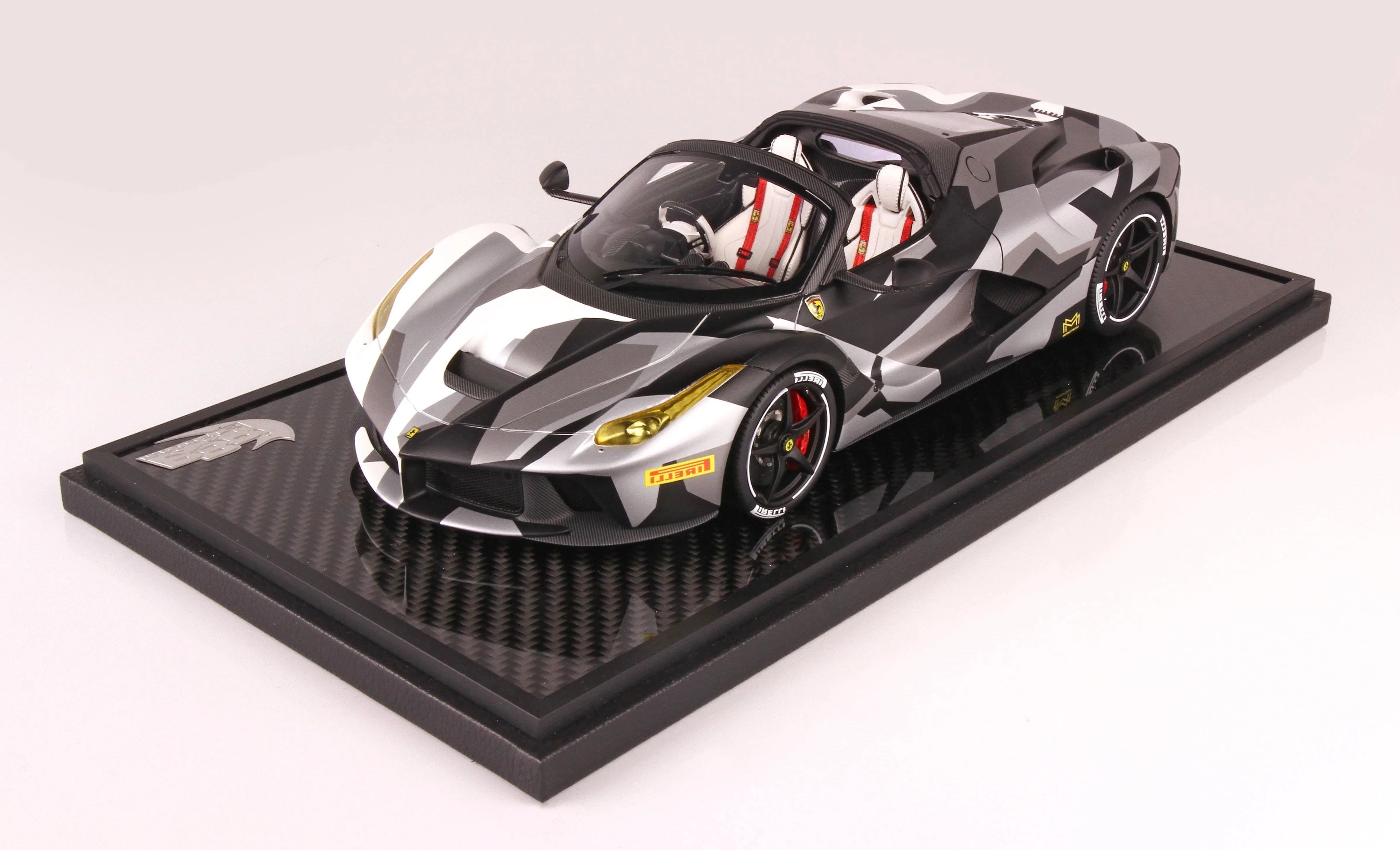 BBR Ferrari Laferrari Aperta Camouflage - Limited 40 pcs with Display Case