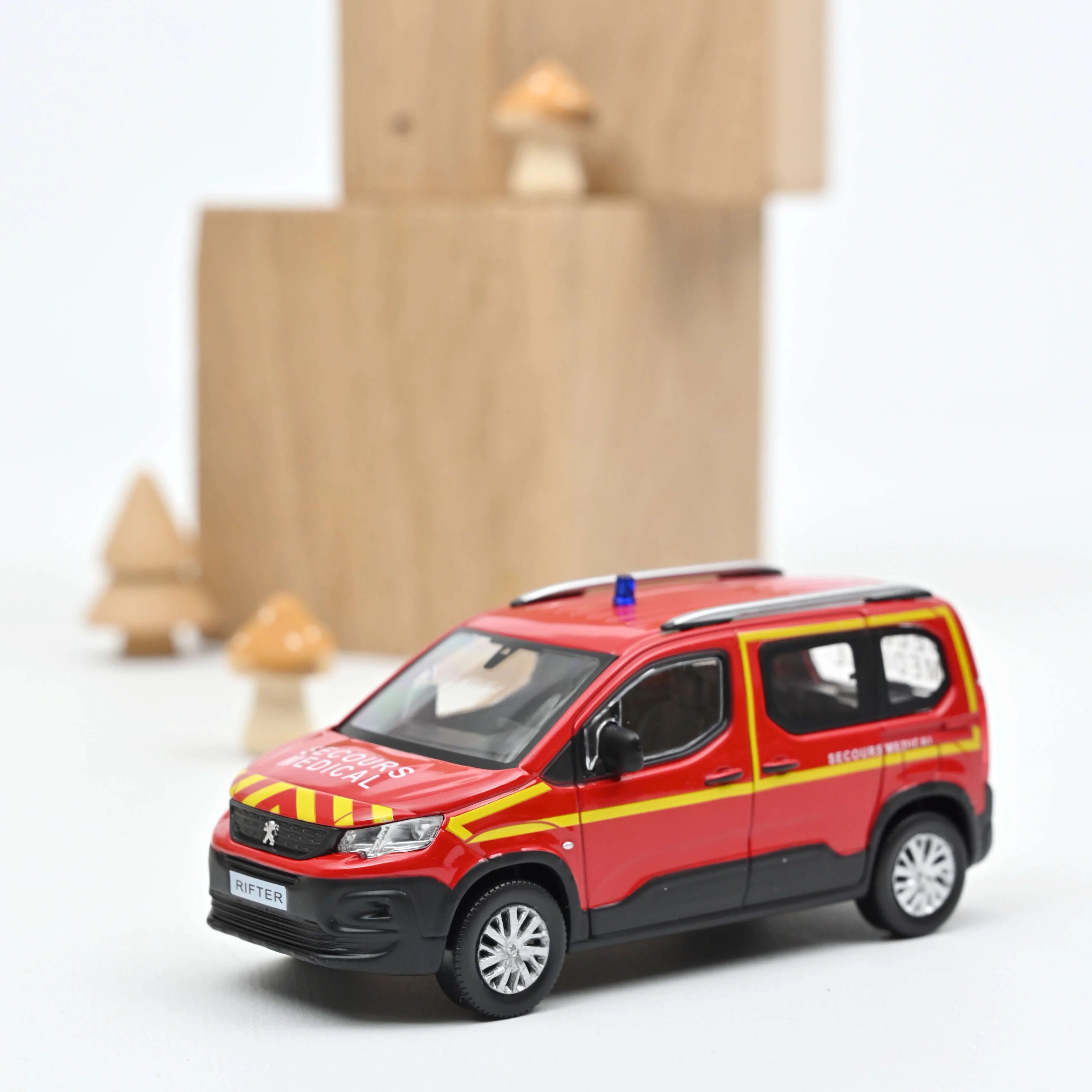 Peugeot Rifter 2019 Sapeurs-Pompiers - Secours Médical 1:43