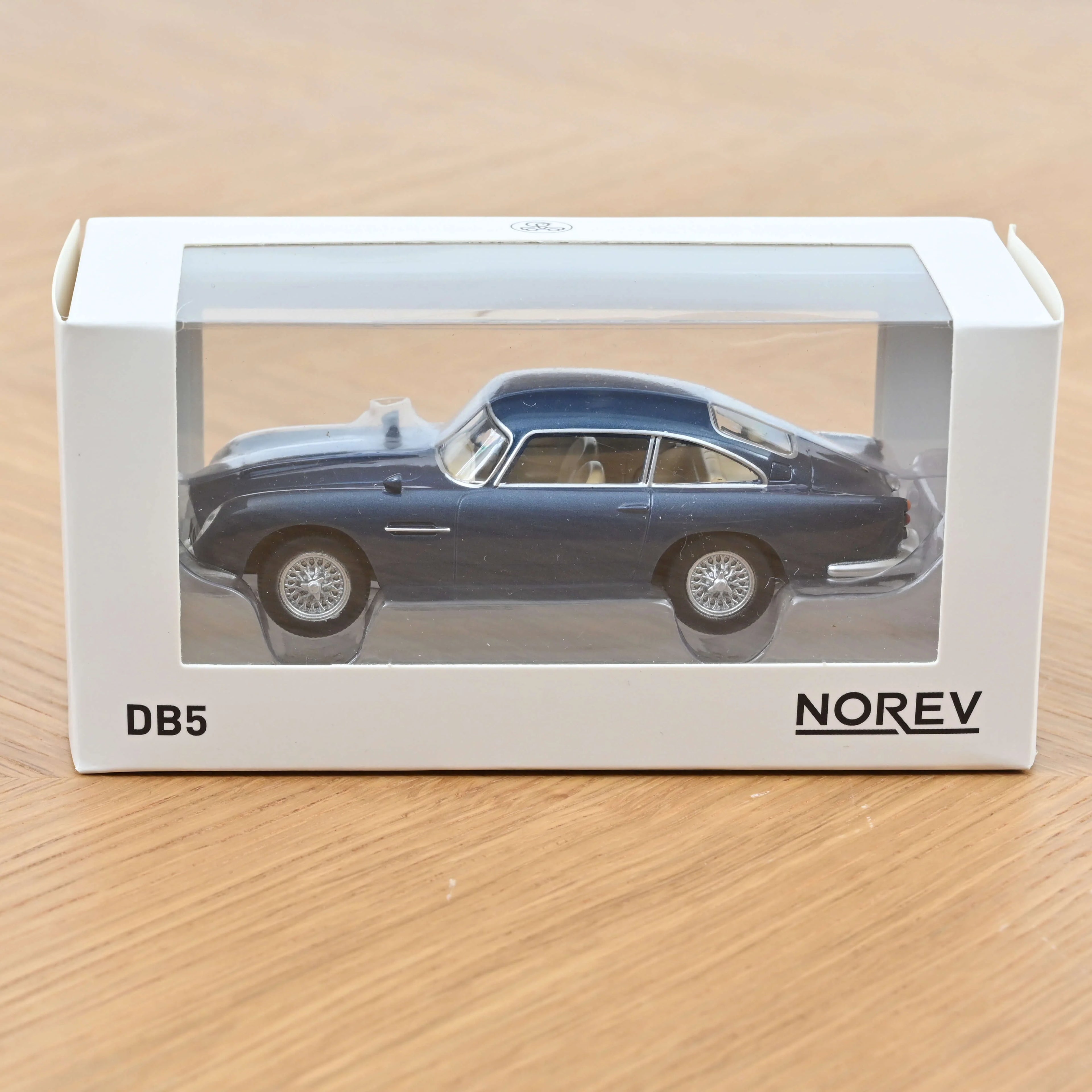 Aston Martin DB5 1963 Sierra Blue Jet-car 1:43