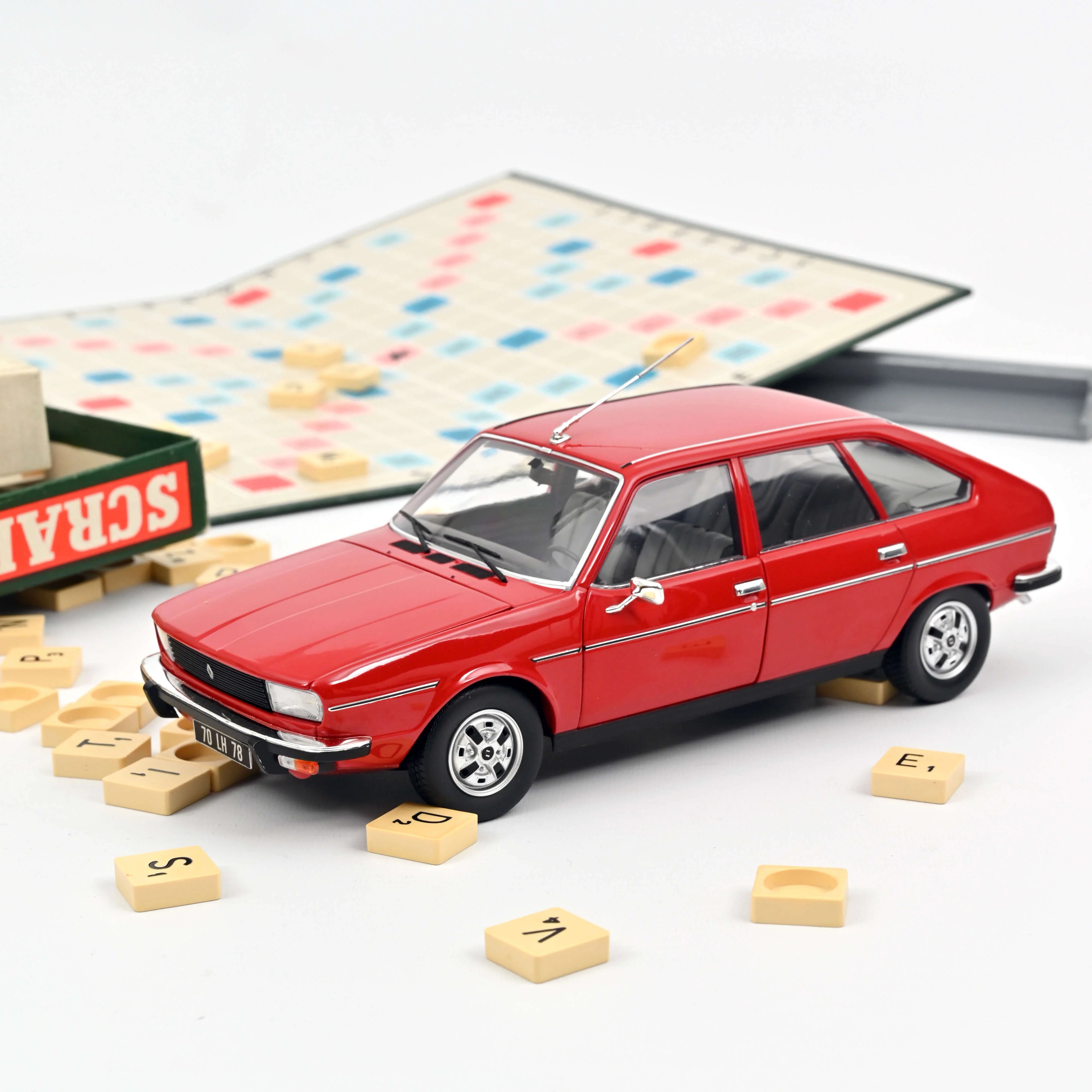 Renault 20 TS 1979 Rot 1:18 - 250 Stk.