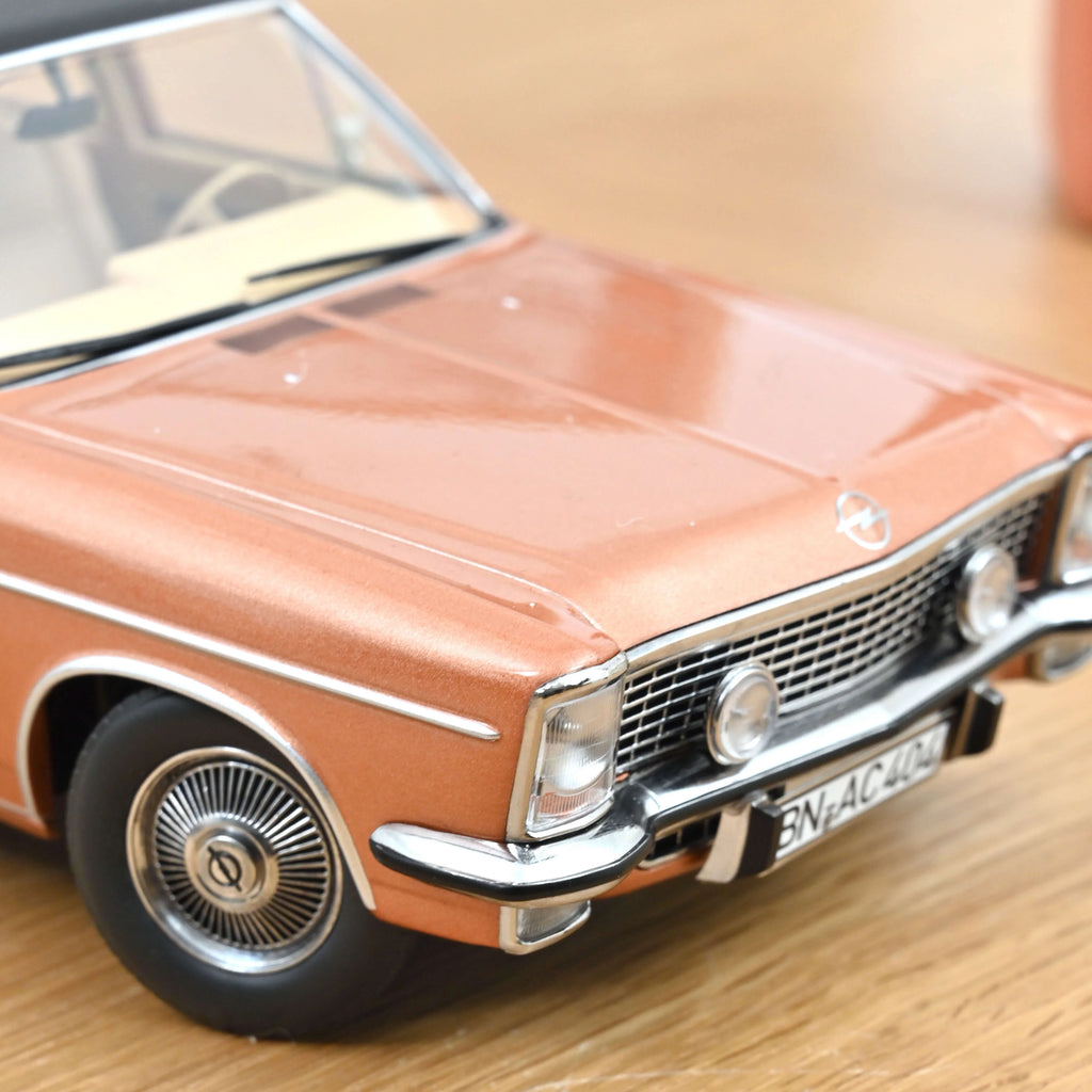 Opel Diplomat V8 1969 Rouge Cuivré 1:18