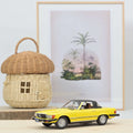 Mercedes-Benz 450 SL (US version) 1979 Yellow 1:18