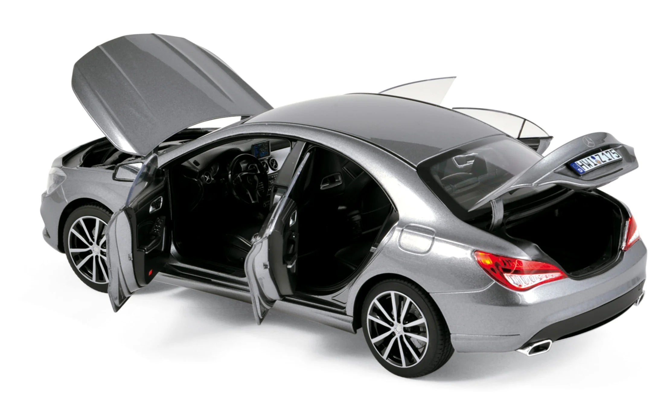 Mercedes-Benz CLA-Klasse 2013 Grey metallic 1:18