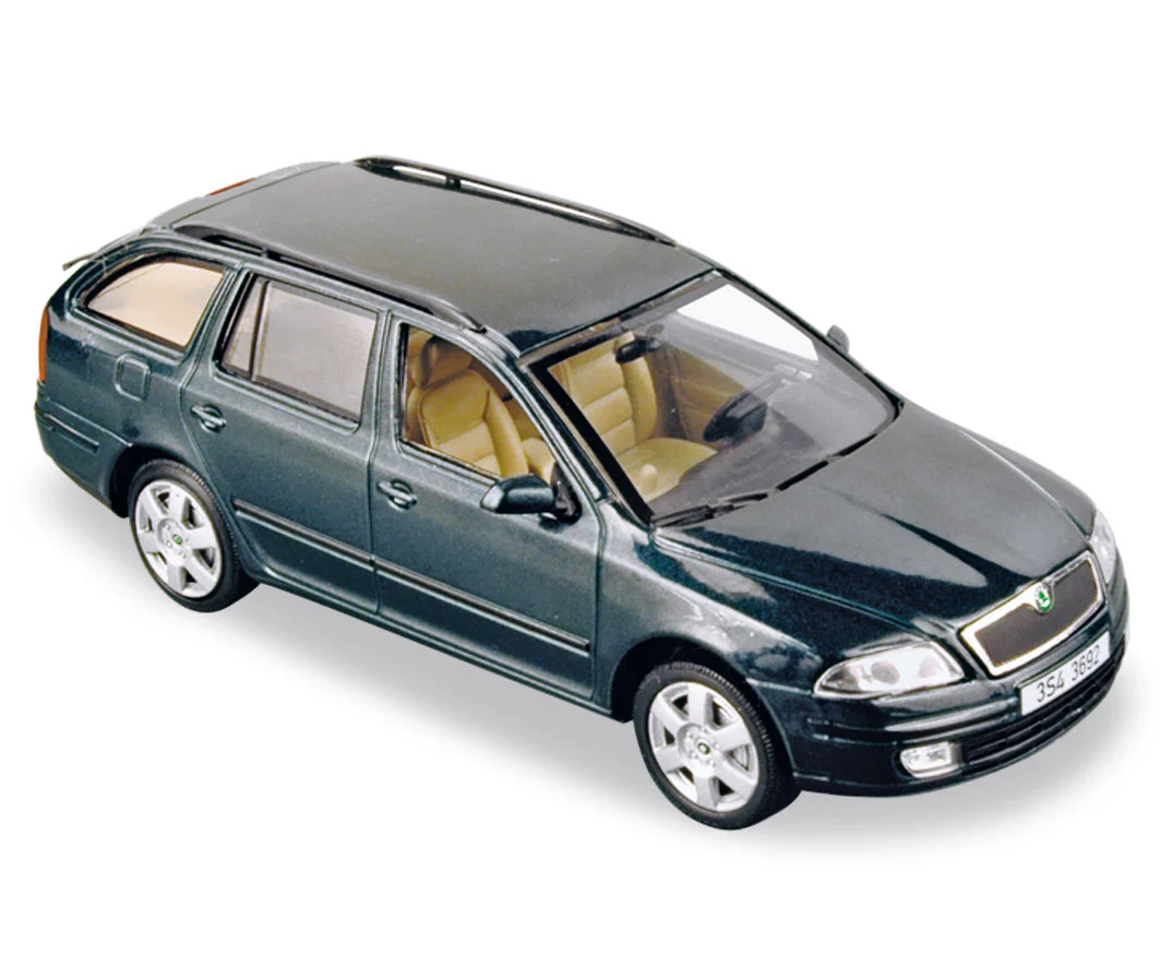 Sköda Octavia Combi Green 1:43