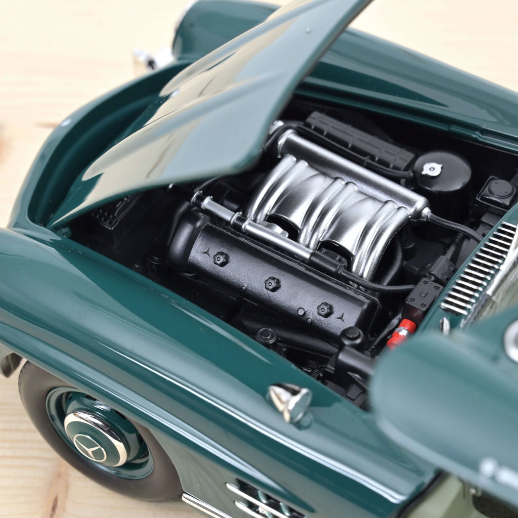 Mercedes-Benz 300 SL 1954 Vert 1:18