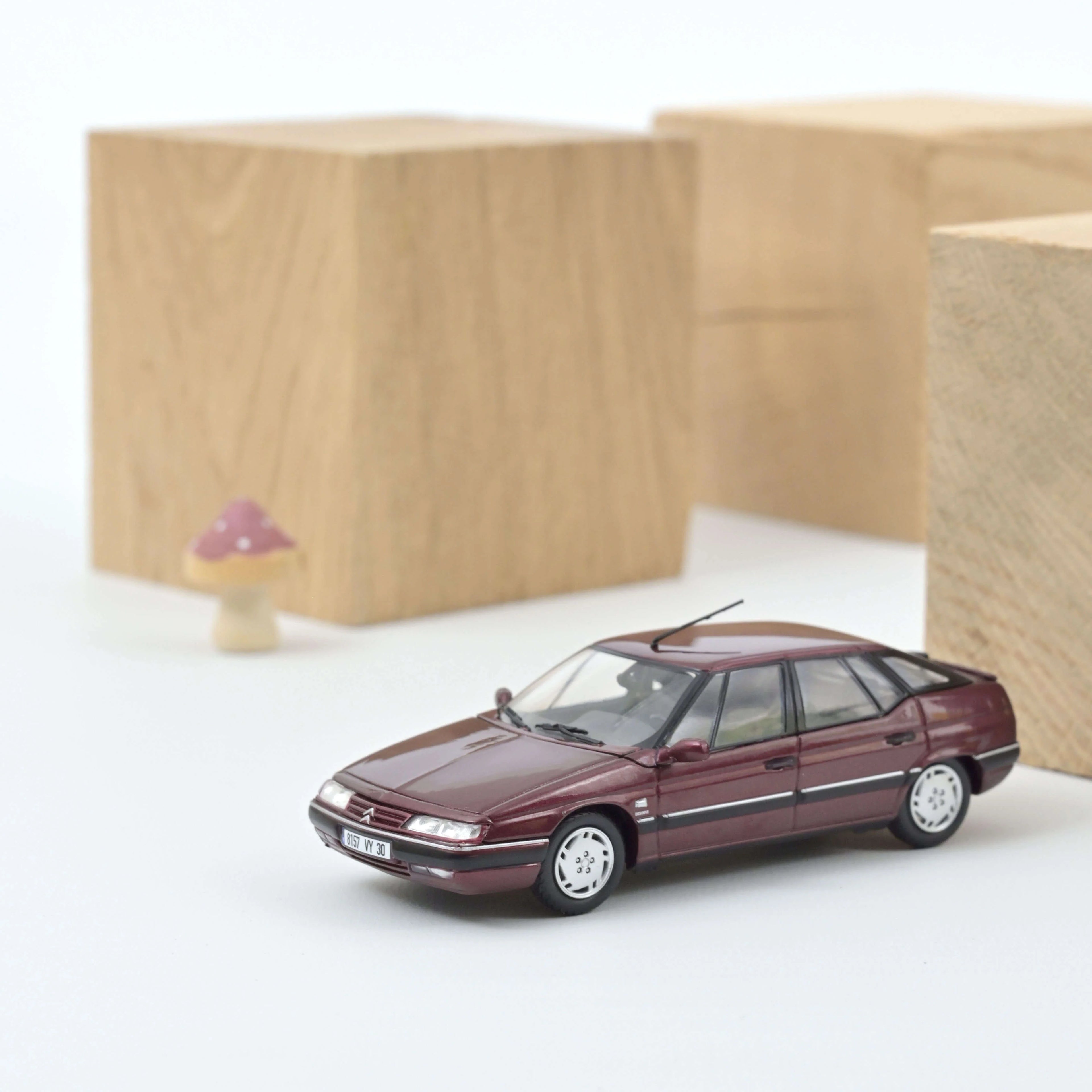 Citroën XM 1995 Rouge Griotte 1:43