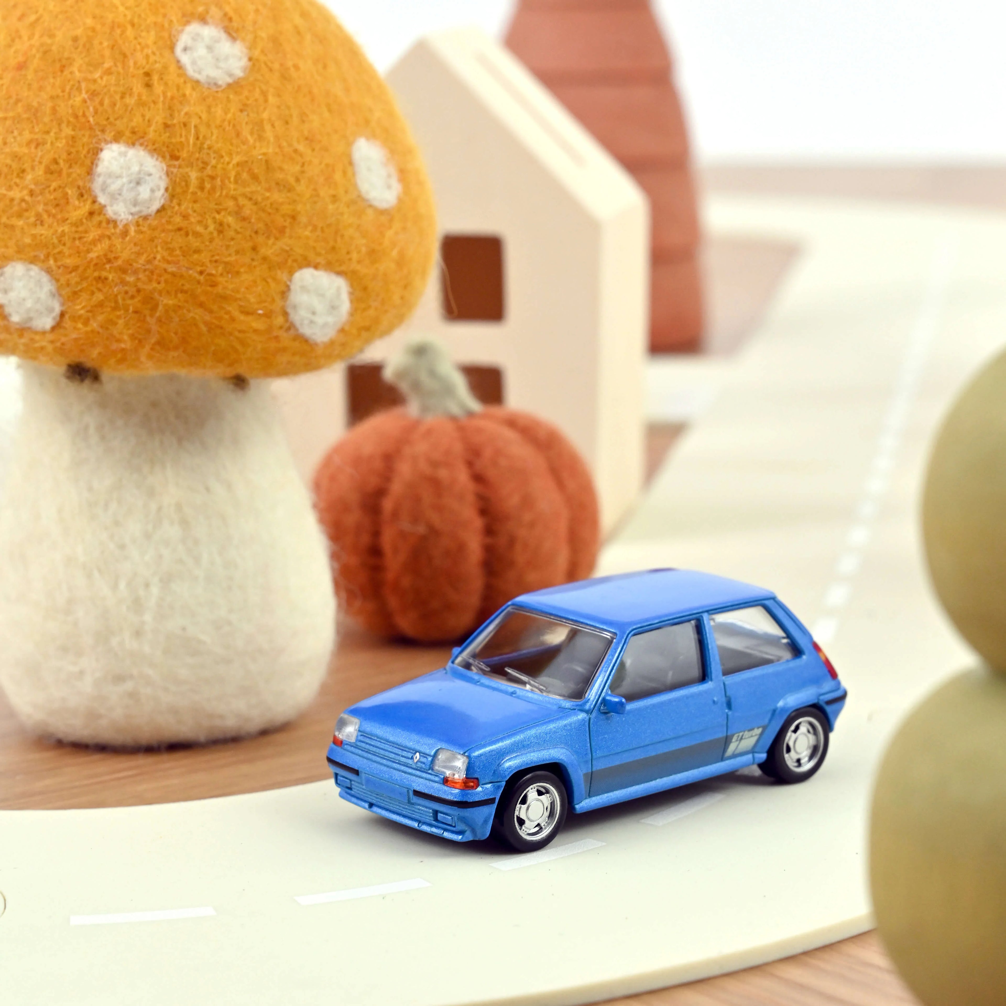 Renault SuperCinq GT Turbo Ph II 1988 Bleu Métallisé Jet-car 1:43