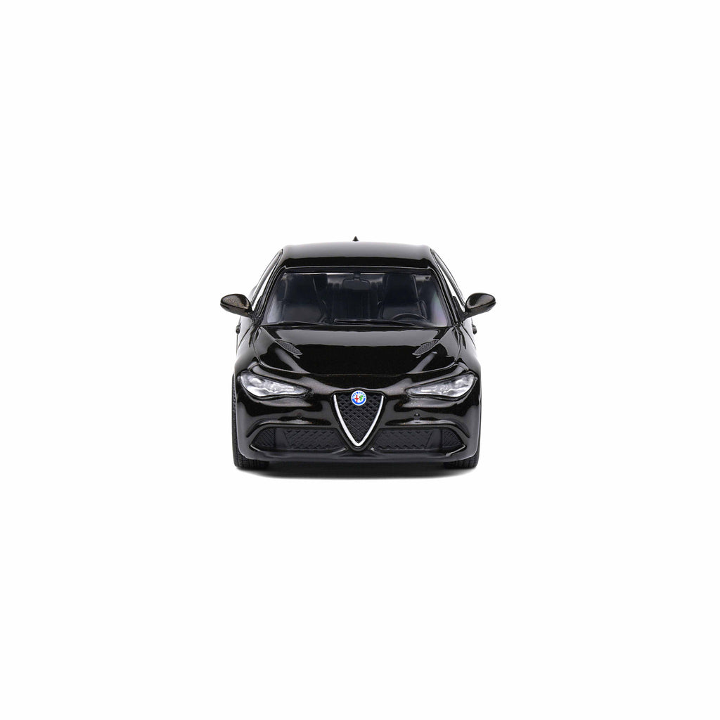 Alfa Romeo Giulia Quadrifoglio Black 2019 1:43