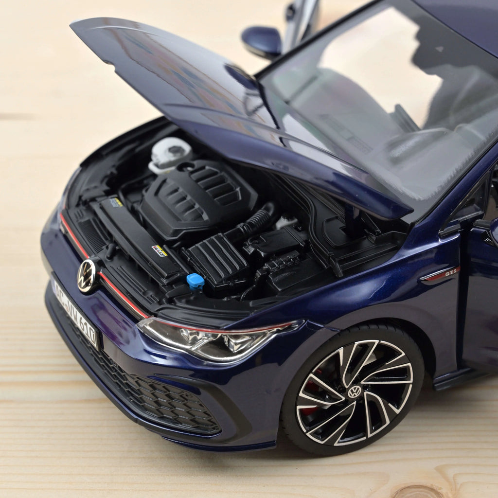 VW Golf GTI 2020 Bleu métallisé 1:18
