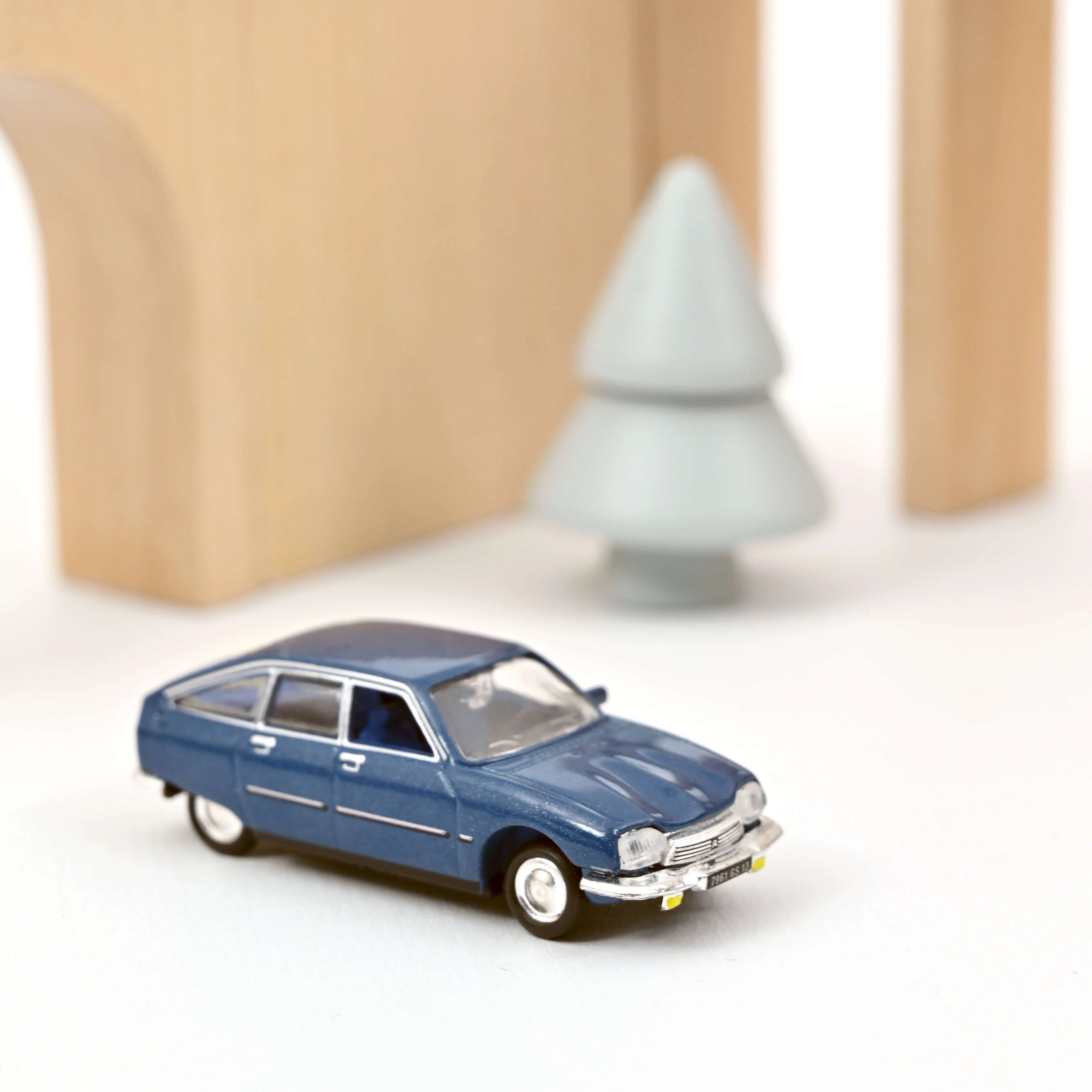 Citroën GS Pallas 1977 Gentiane Blue Metallic 1:87