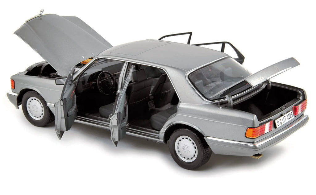 Mercedes-Benz 560 SEL 1985 Dark Grey metallic 1:18
