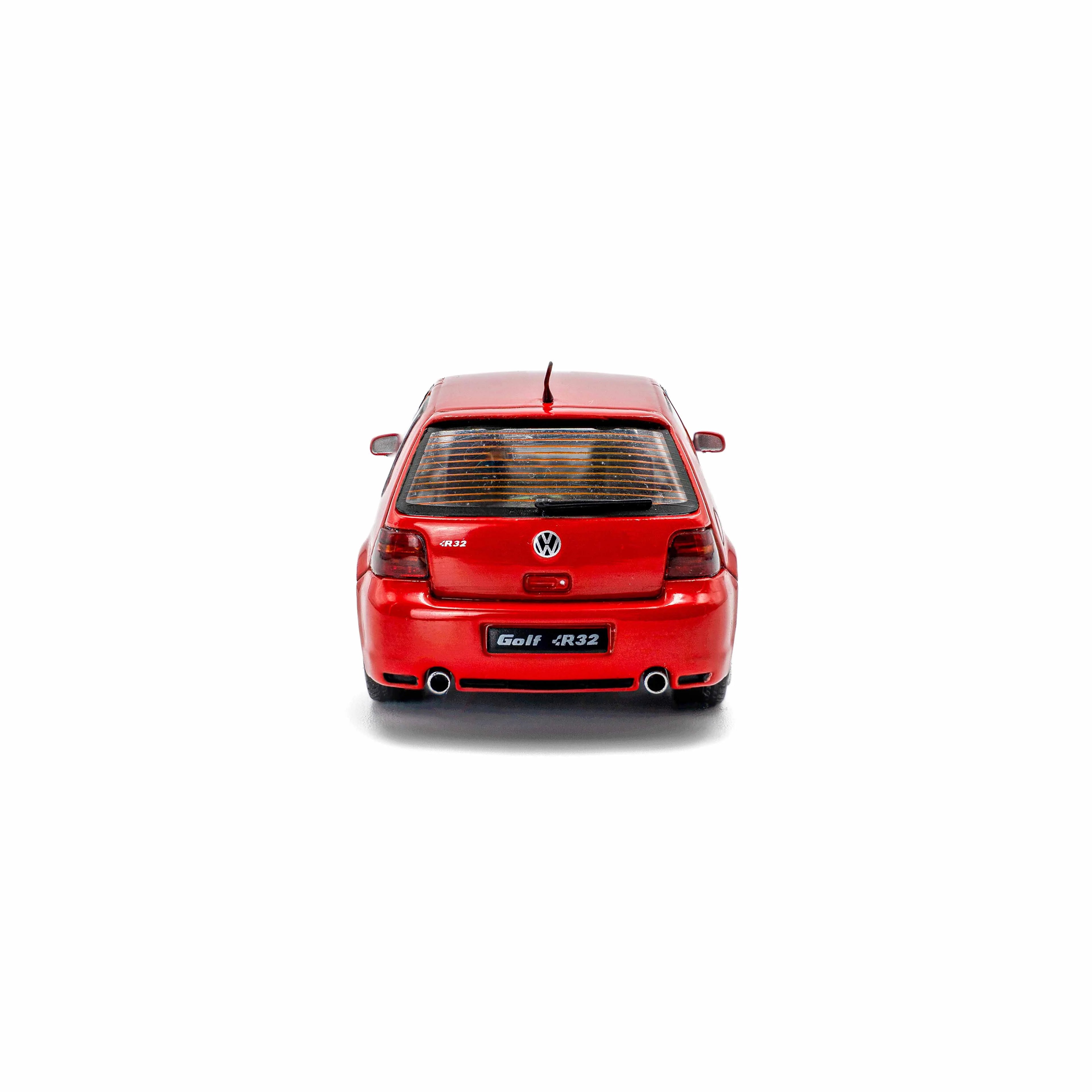 VW Golf IV R32 Toronto Red 2003 1:43