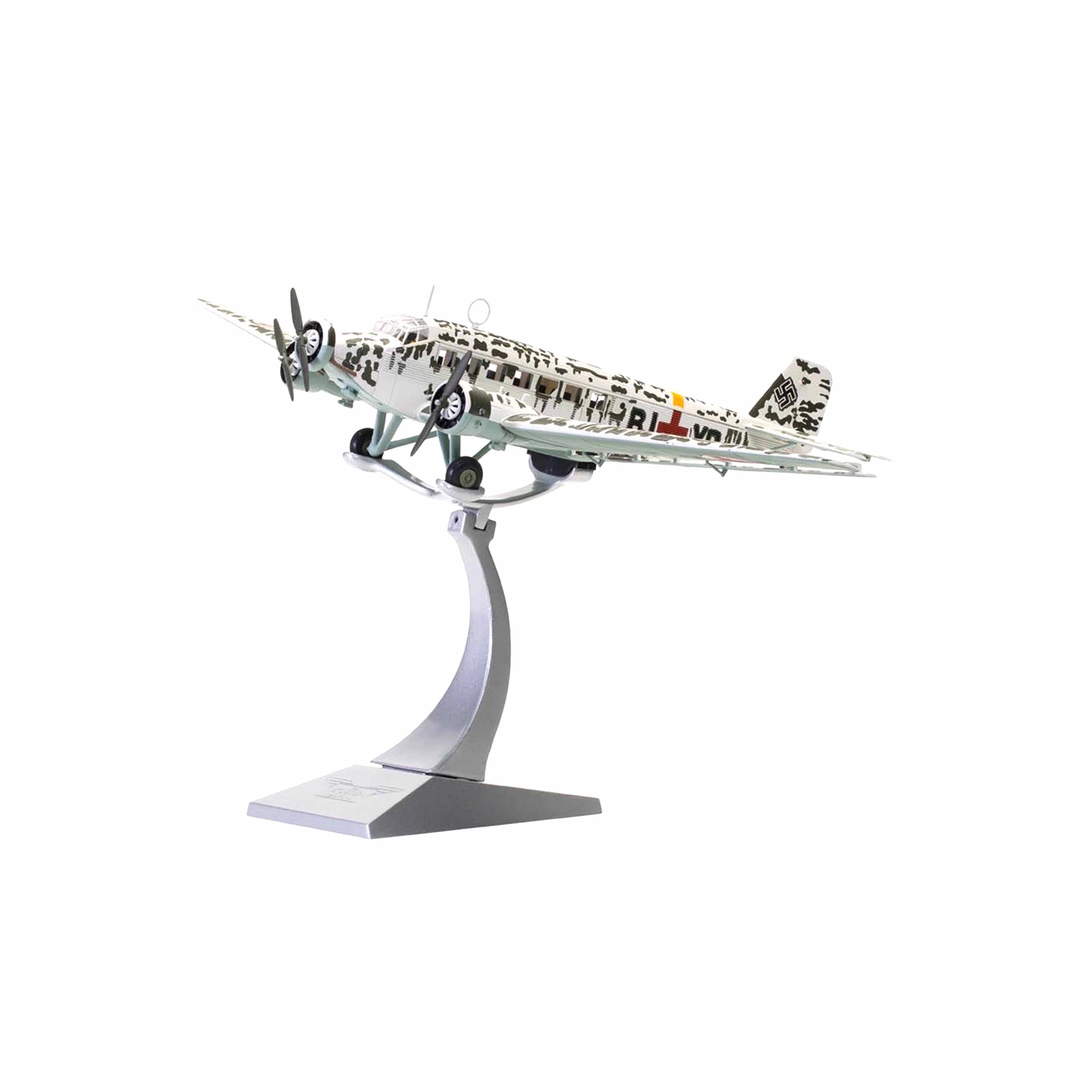 Junkers Ju-52/3M Sanitätsflugzeug BM+AA Stalingrad 1942/43 1:72