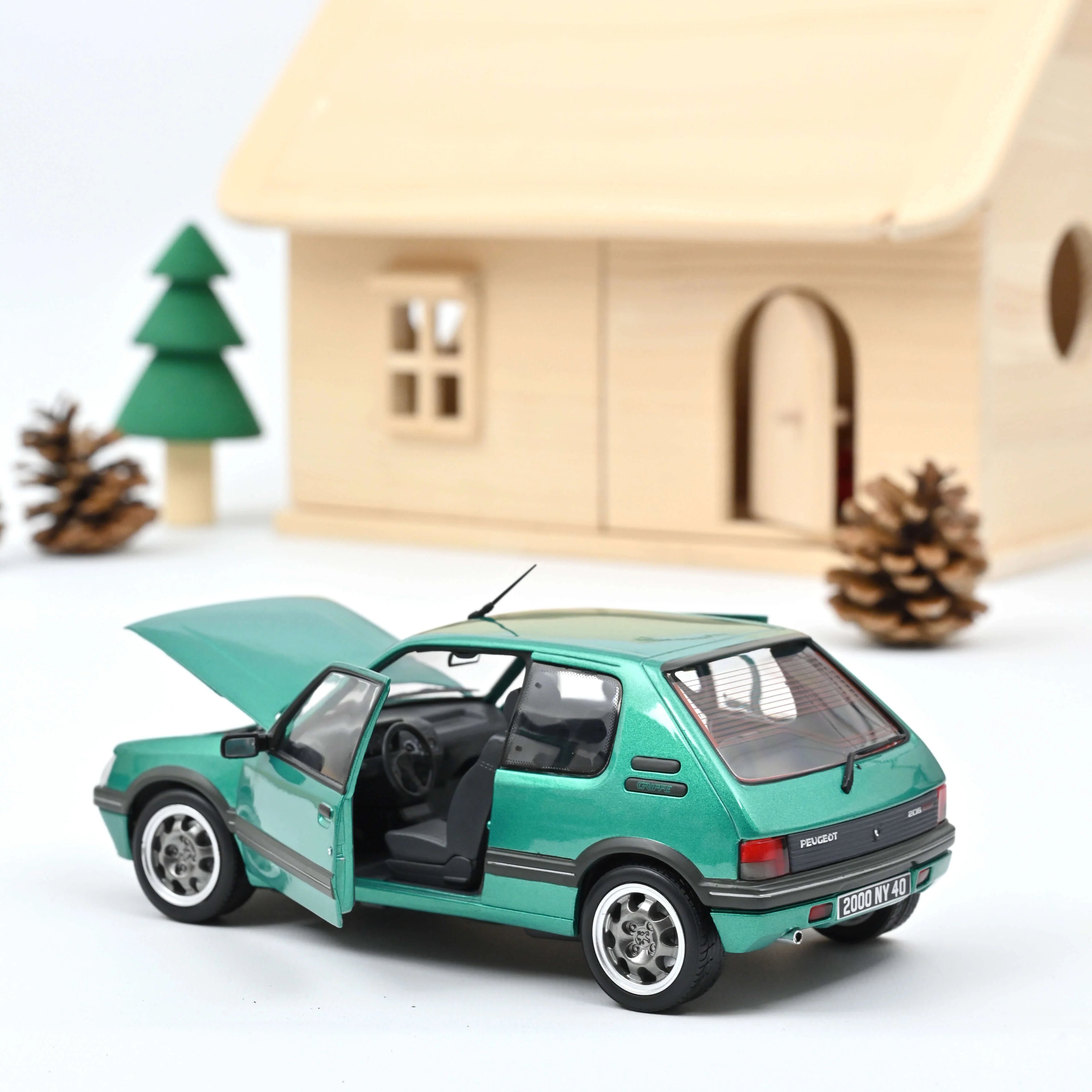 Peugeot 205 GTi Griffe 1990 Green 1:18