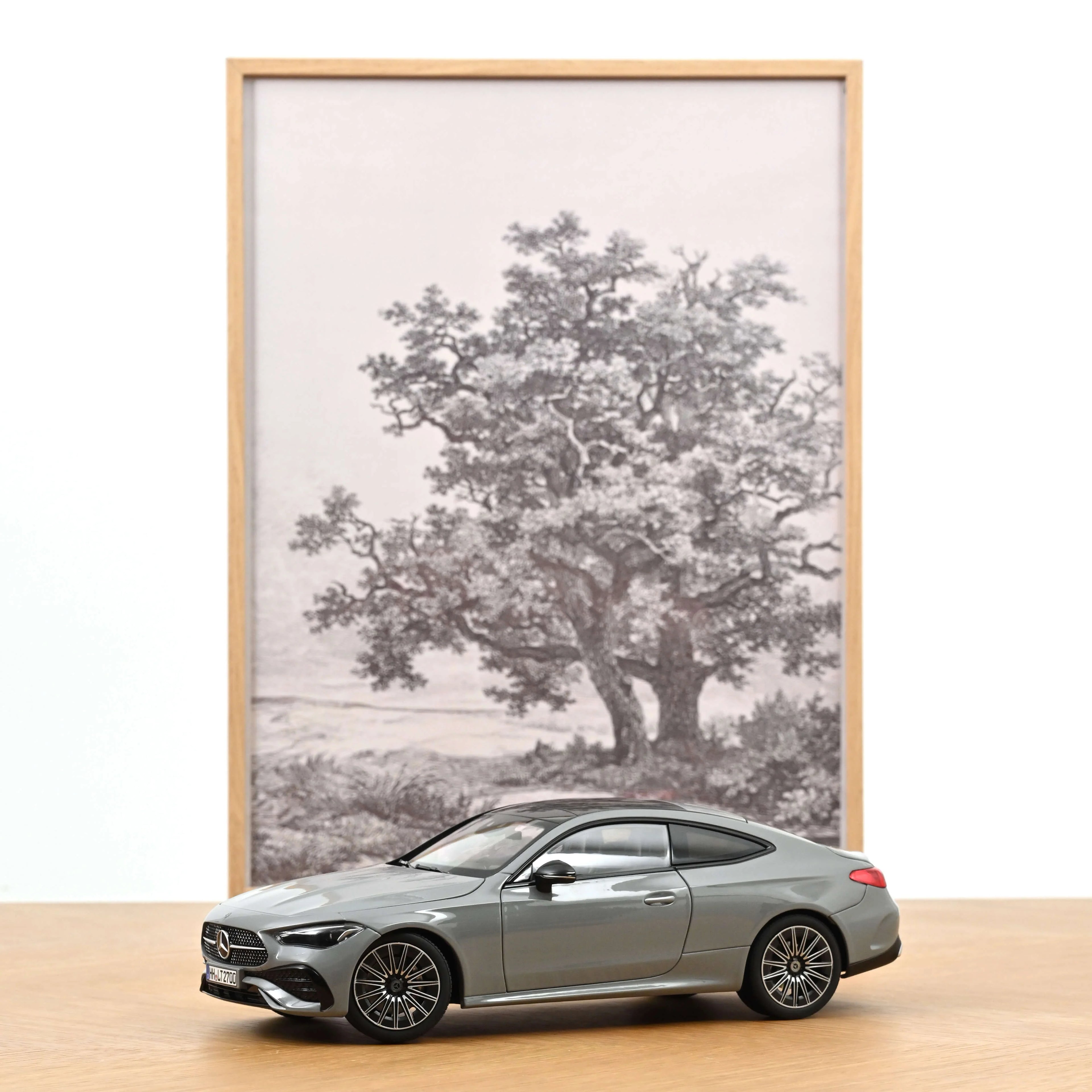 Mercedes-Benz CLE Coupé 2024 Alpine Grey 1:18 - 200pcs