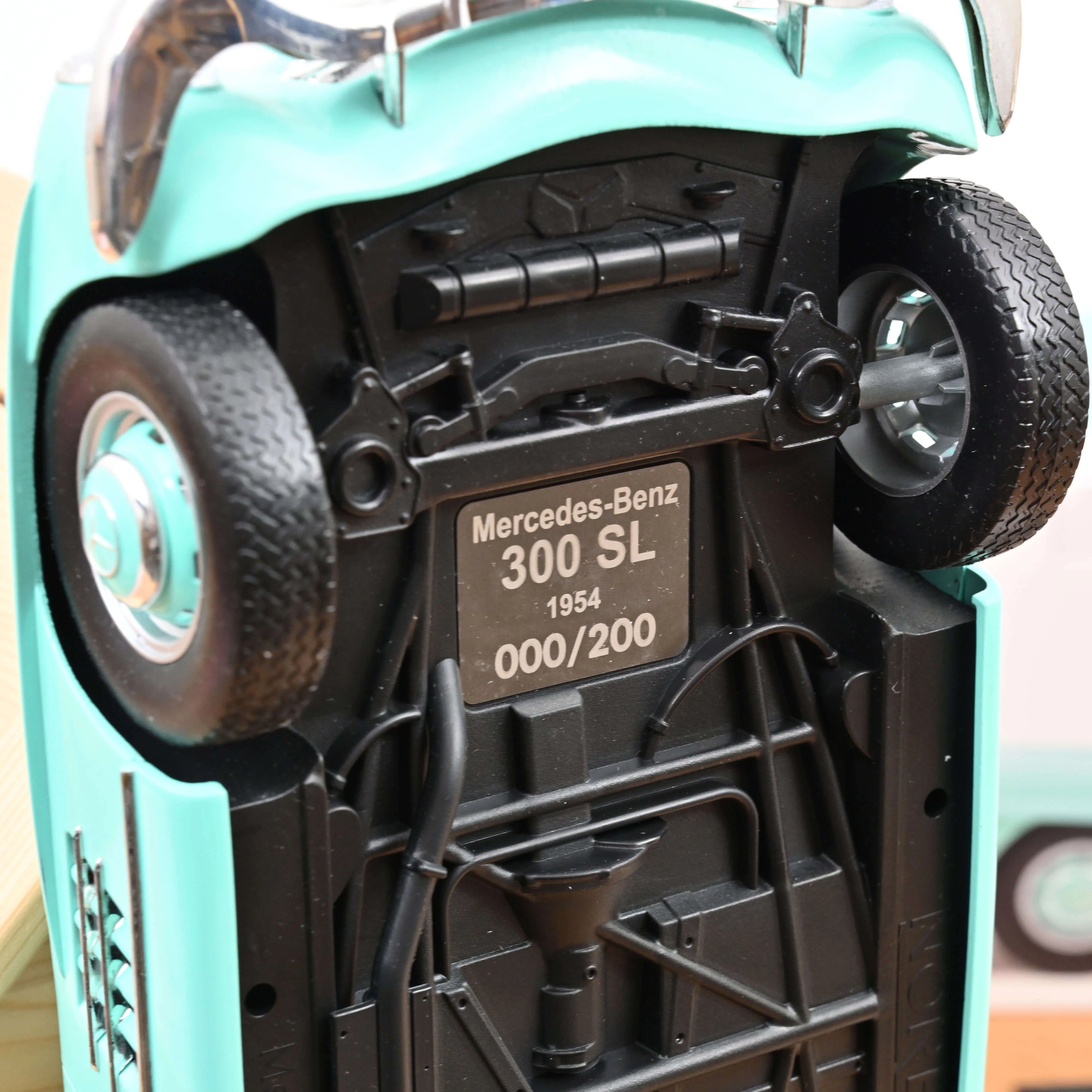 Mercedes-Benz 300 SL 1954 Tiffany Blue 1:12 - 200 pcs