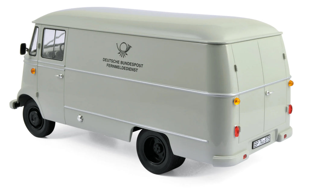 Mercedes-Benz L319 Van Deutsche Post Grey 1:18