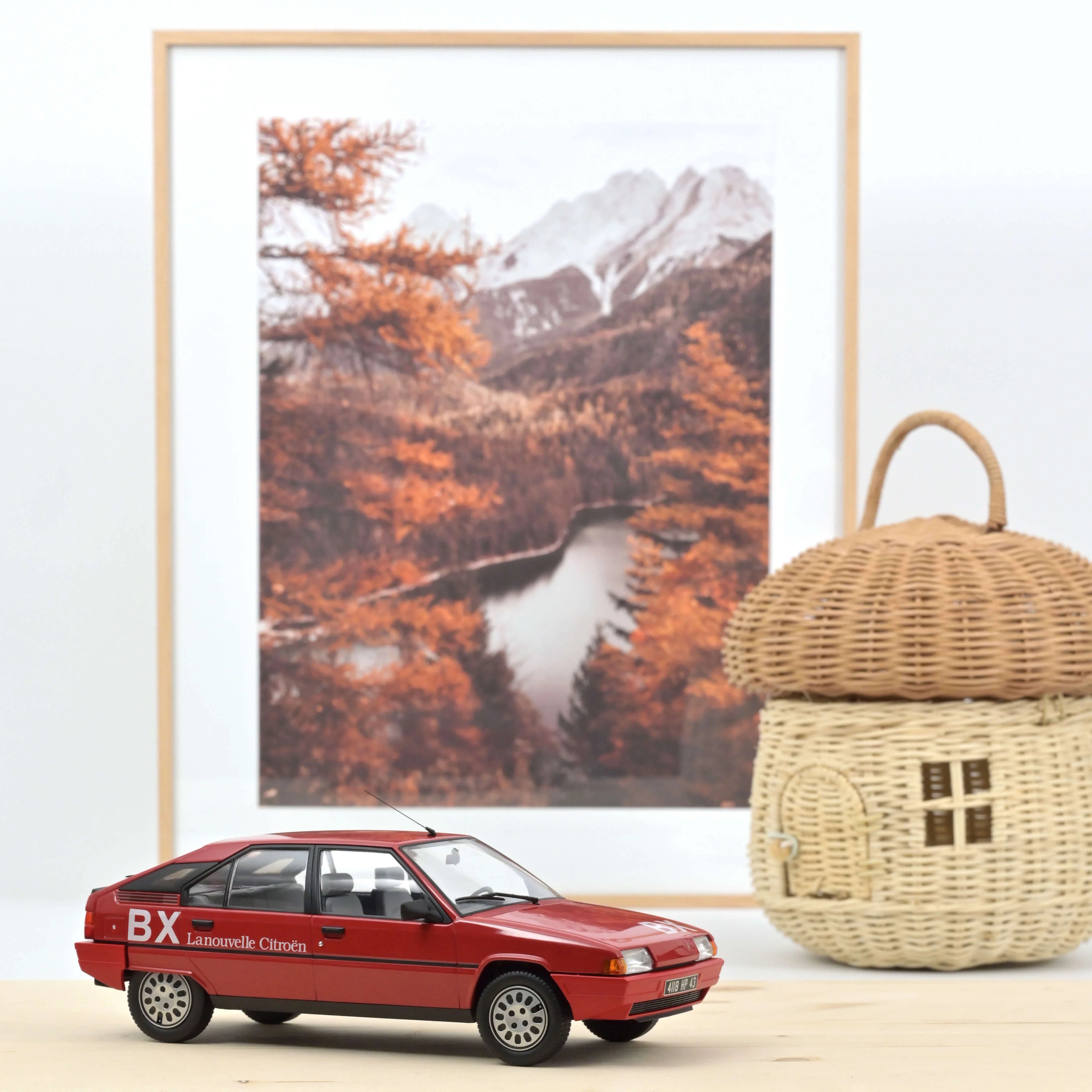 Citroën BX 1982 - BX La Nouvelle Citroën 1:18 - 82 pièces