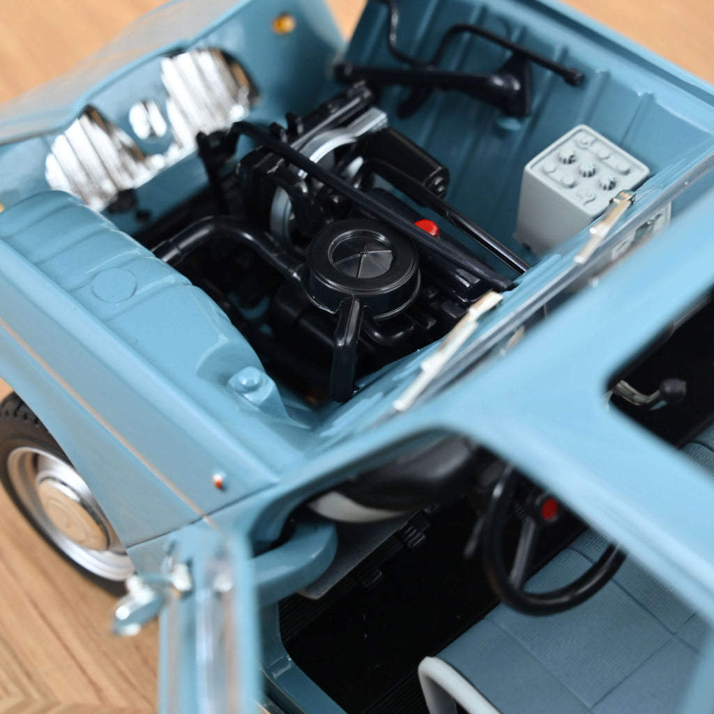 Renault 4L 1966 French Blue 1:18