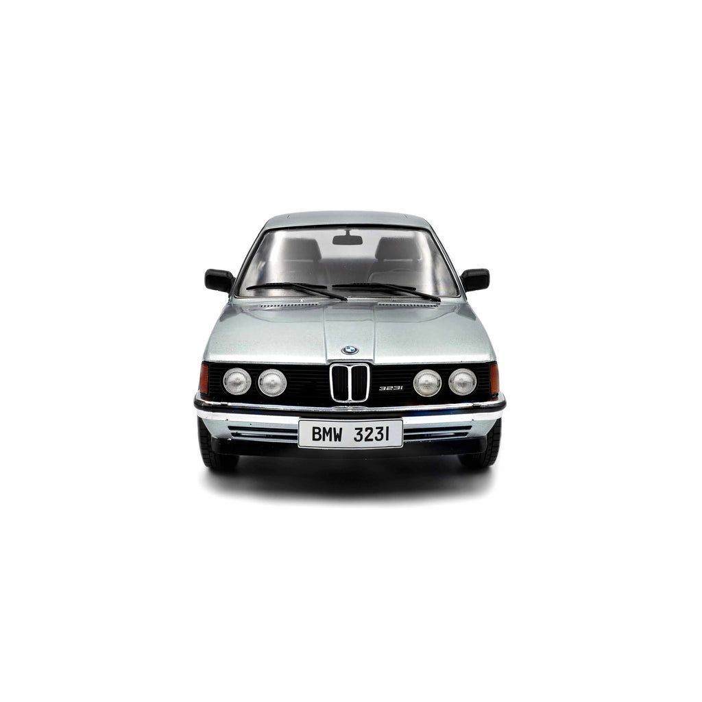 BMW E21 323I Saphir Blue Metallic 1:18