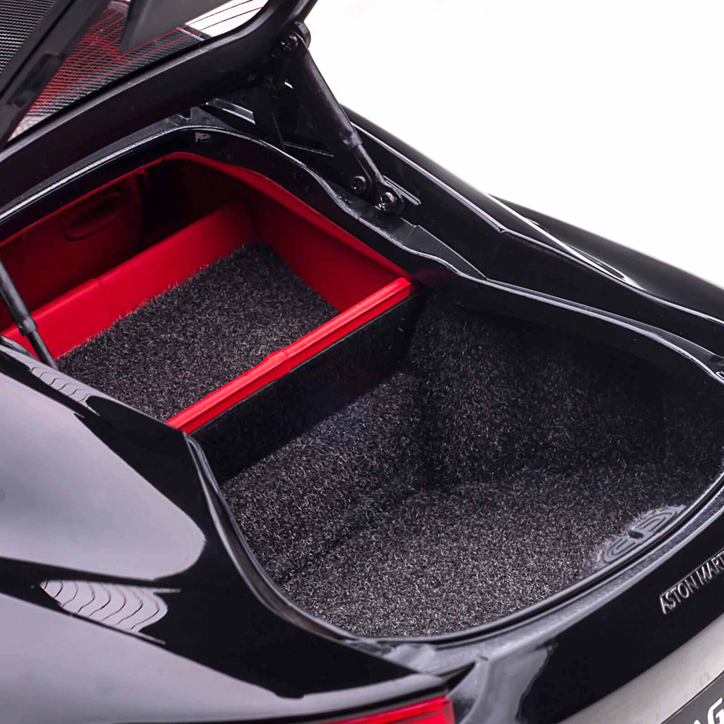 Aston Martin Vantage 2019 Tiefschwarz 1:18