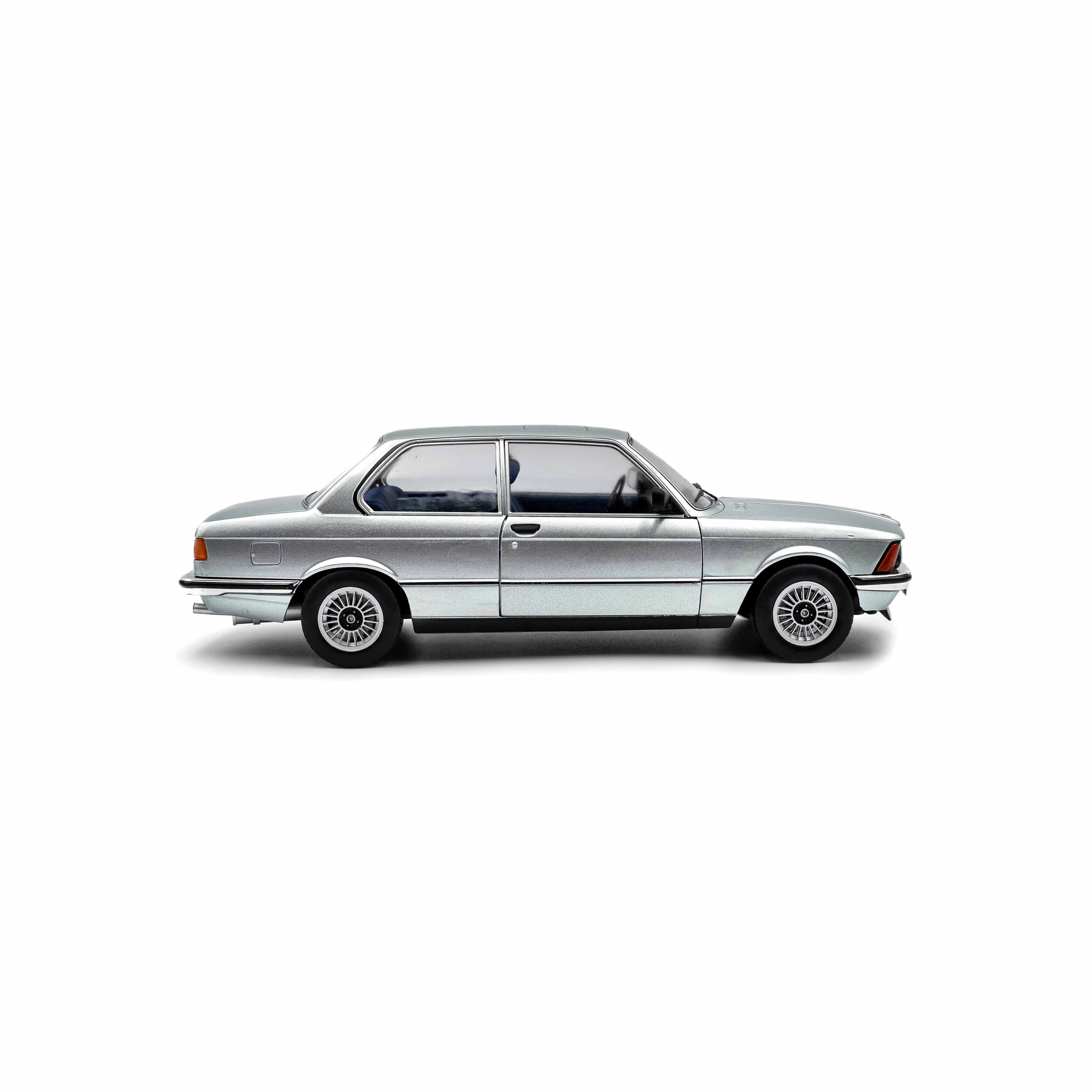 BMW E21 323I Saphir Blue Metallic 1:18